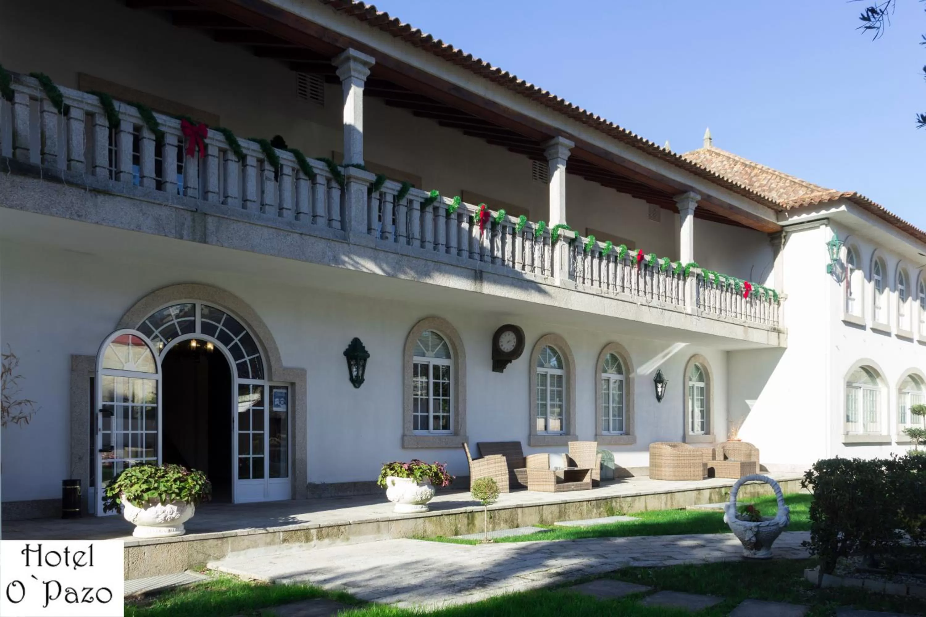 Facade/entrance in Hotel O'Pazo
