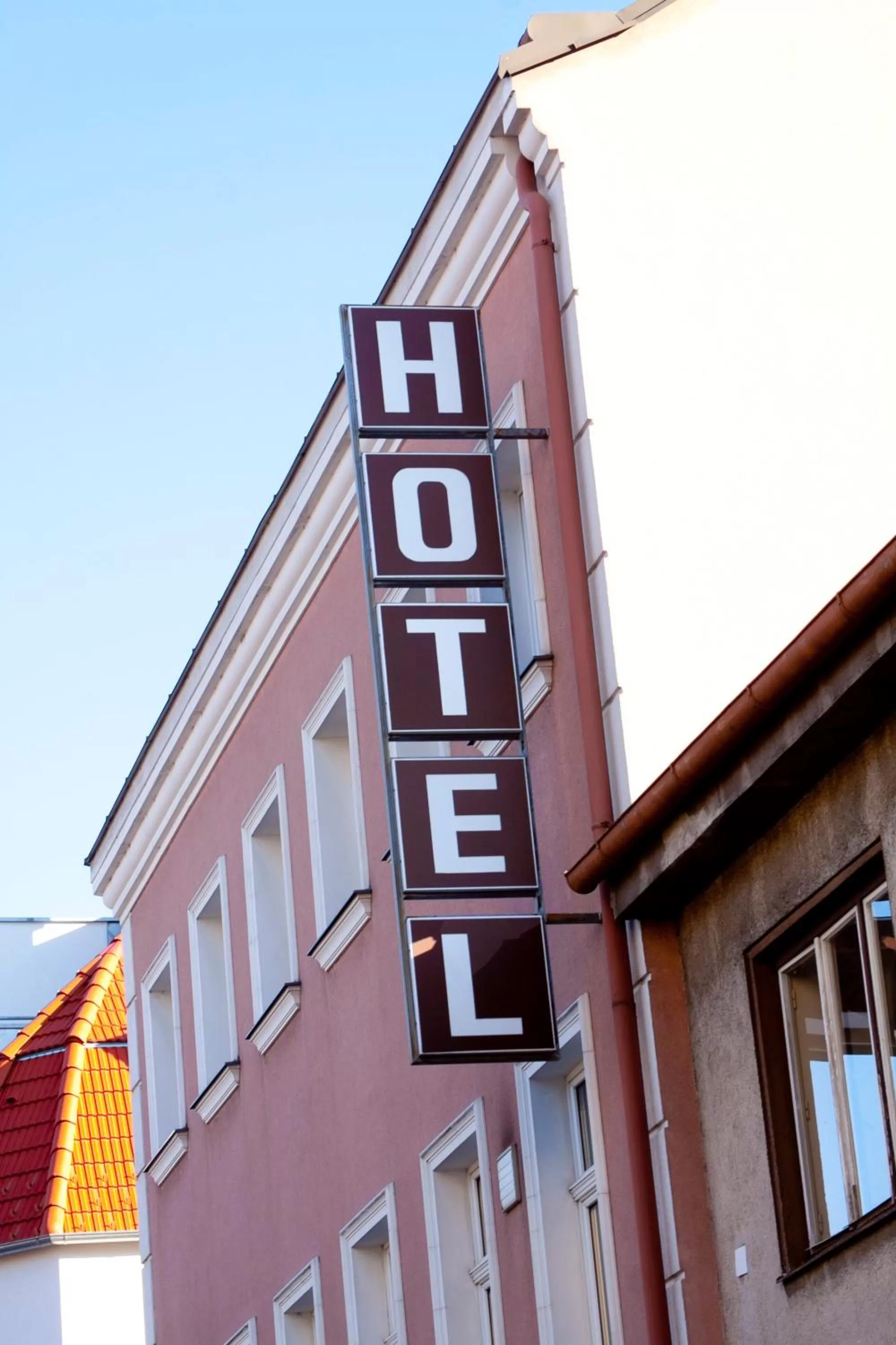 Facade/entrance in Hotel zur Sonne