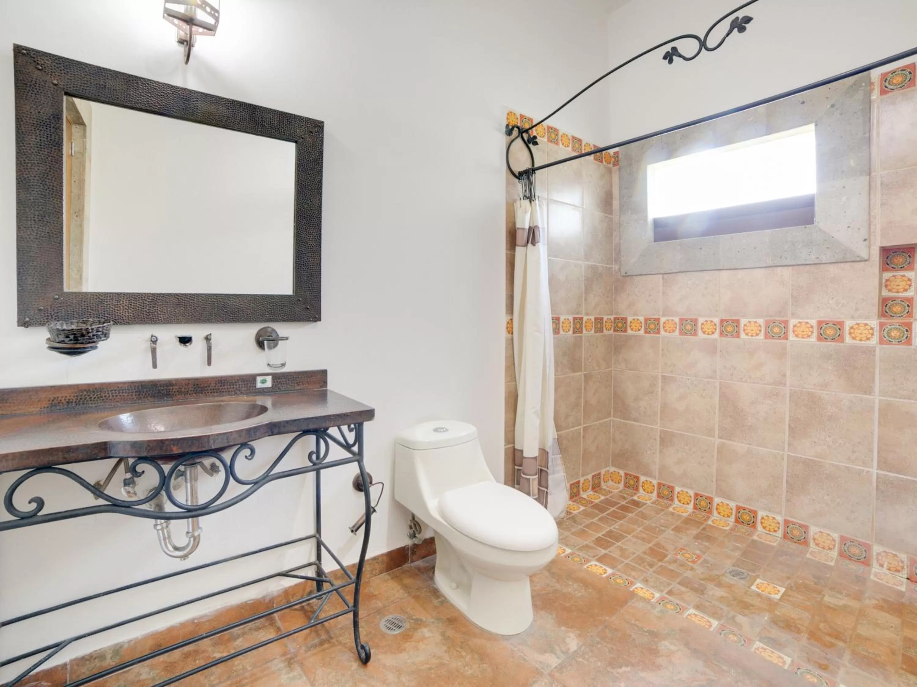 Bathroom in Mansión del Virrey