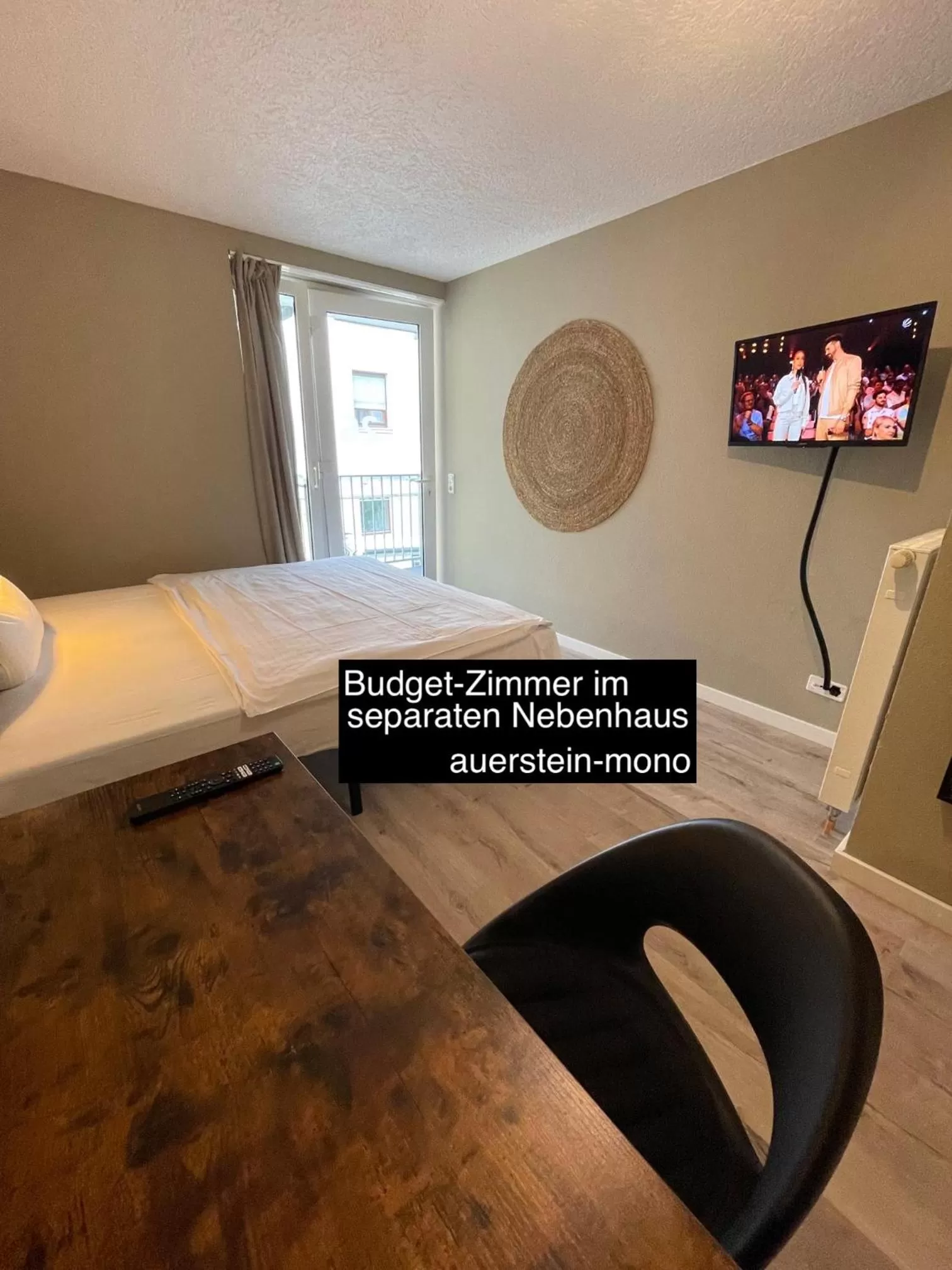 Photo of the whole room, Bed in AUERSTEIN-Hotels auerstein & auerstein-mono