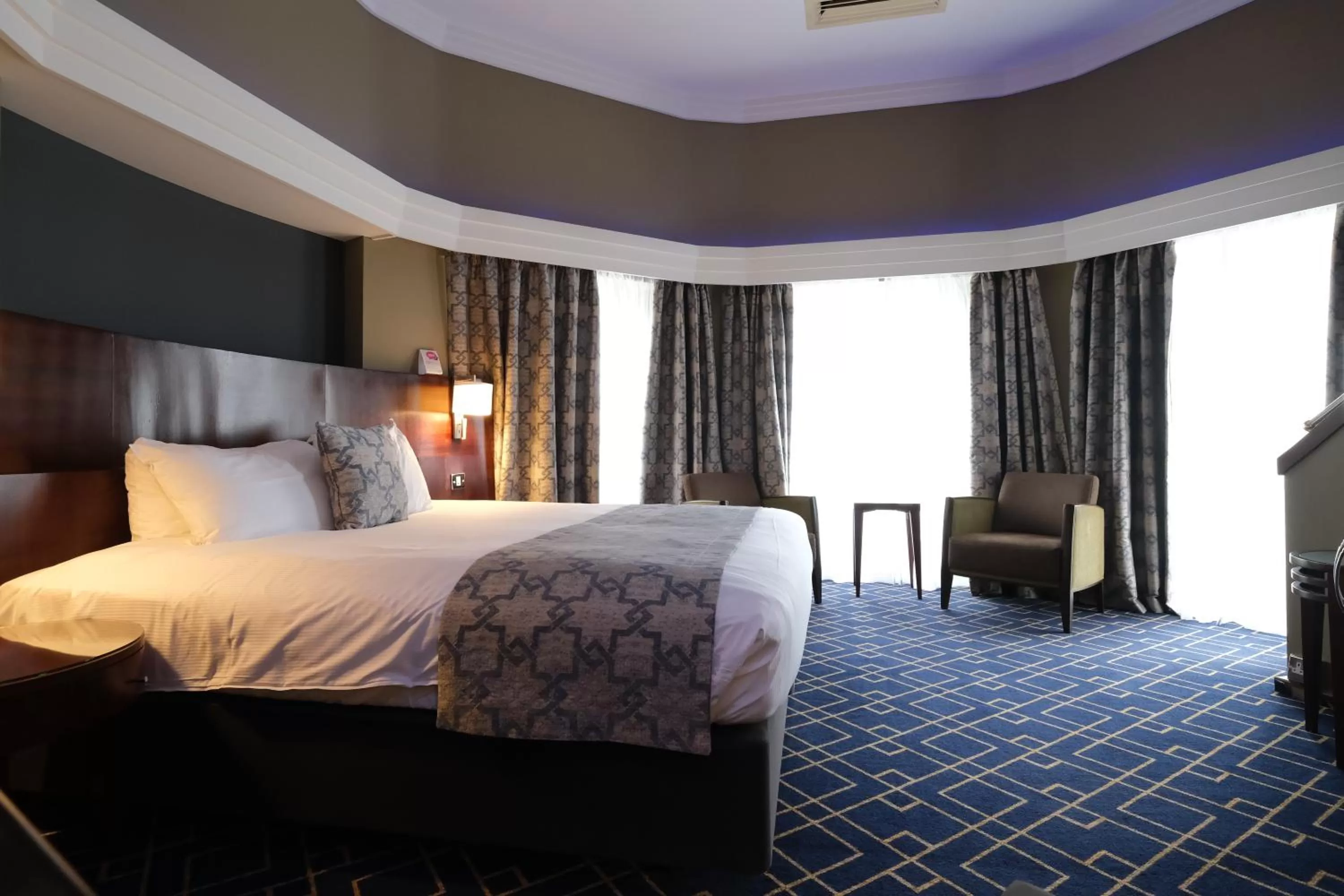 Bed in Crowne Plaza Liverpool - John Lennon Airport by IHG
