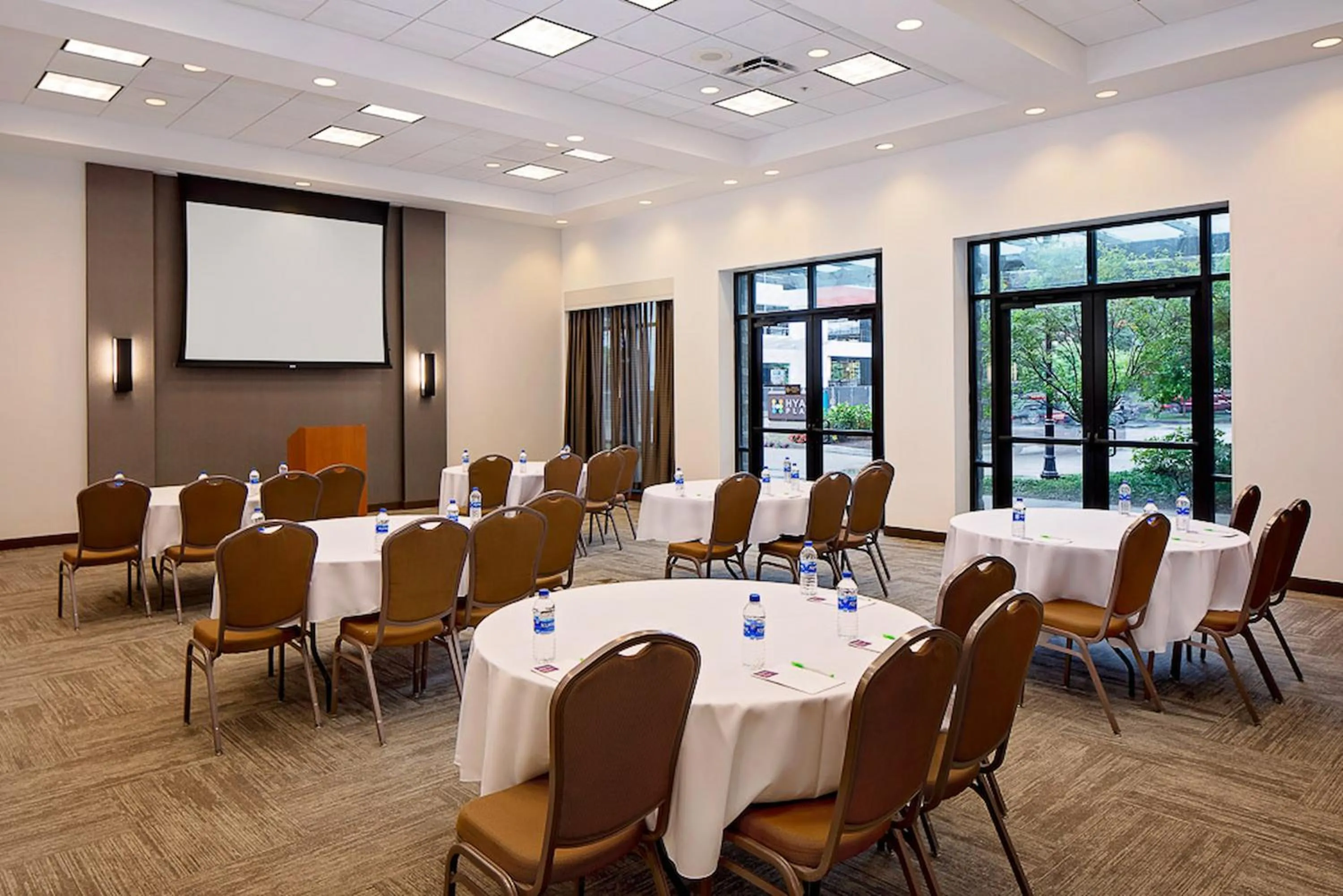 Meeting/conference room in Hyatt Place Pittsburgh North Shore