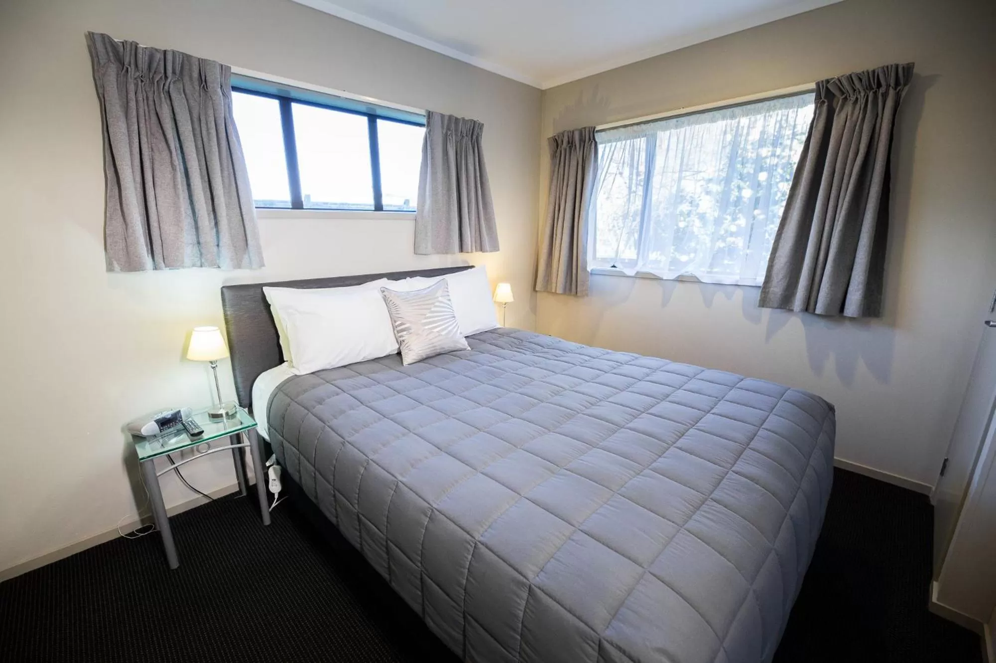 Premier Two-Bedroom Suite with Spa Bath in Ashbrook Motel Taupo