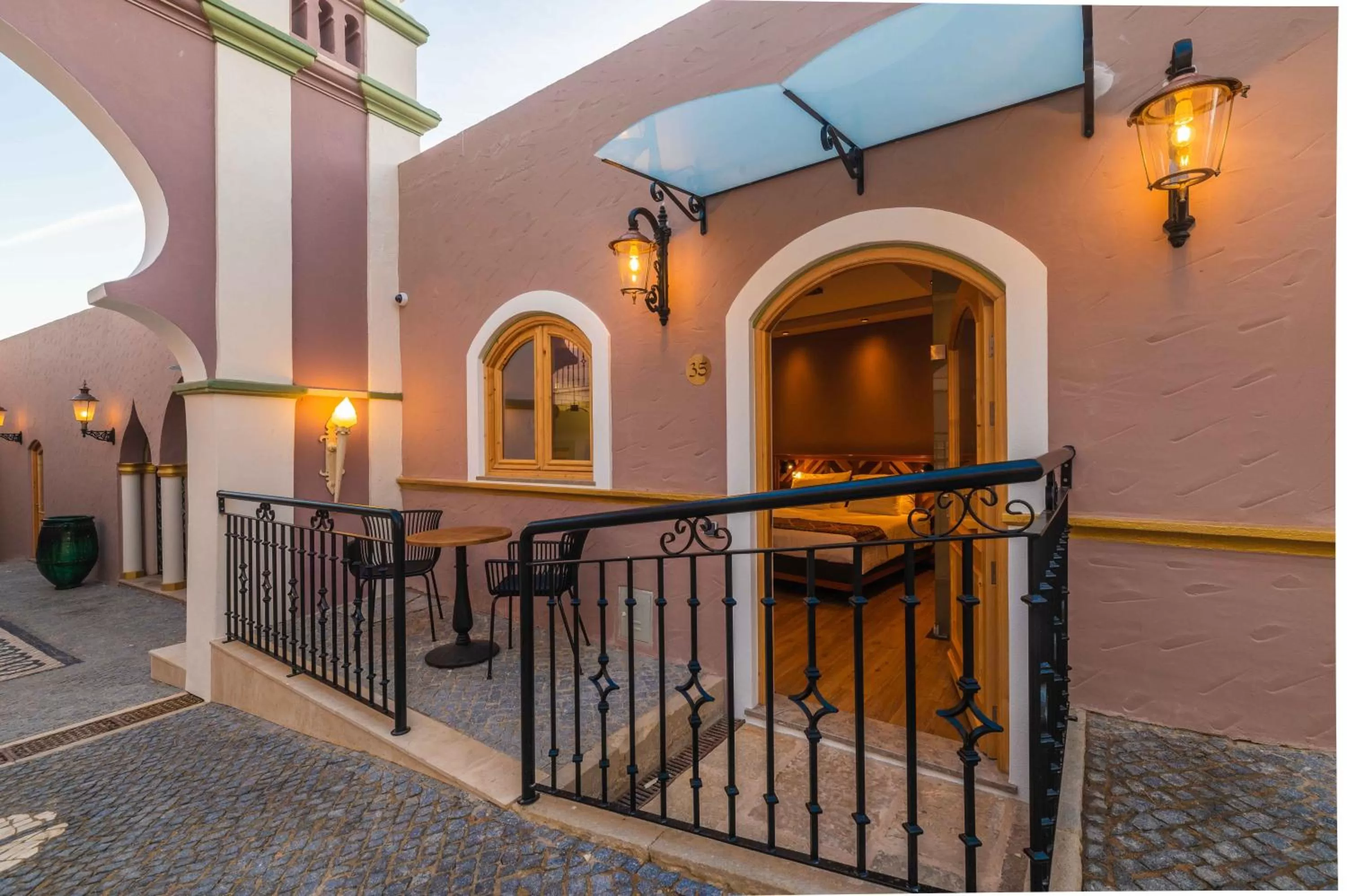 Patio in Vila Origens Boutique Hotel Albufeira – Adults Only