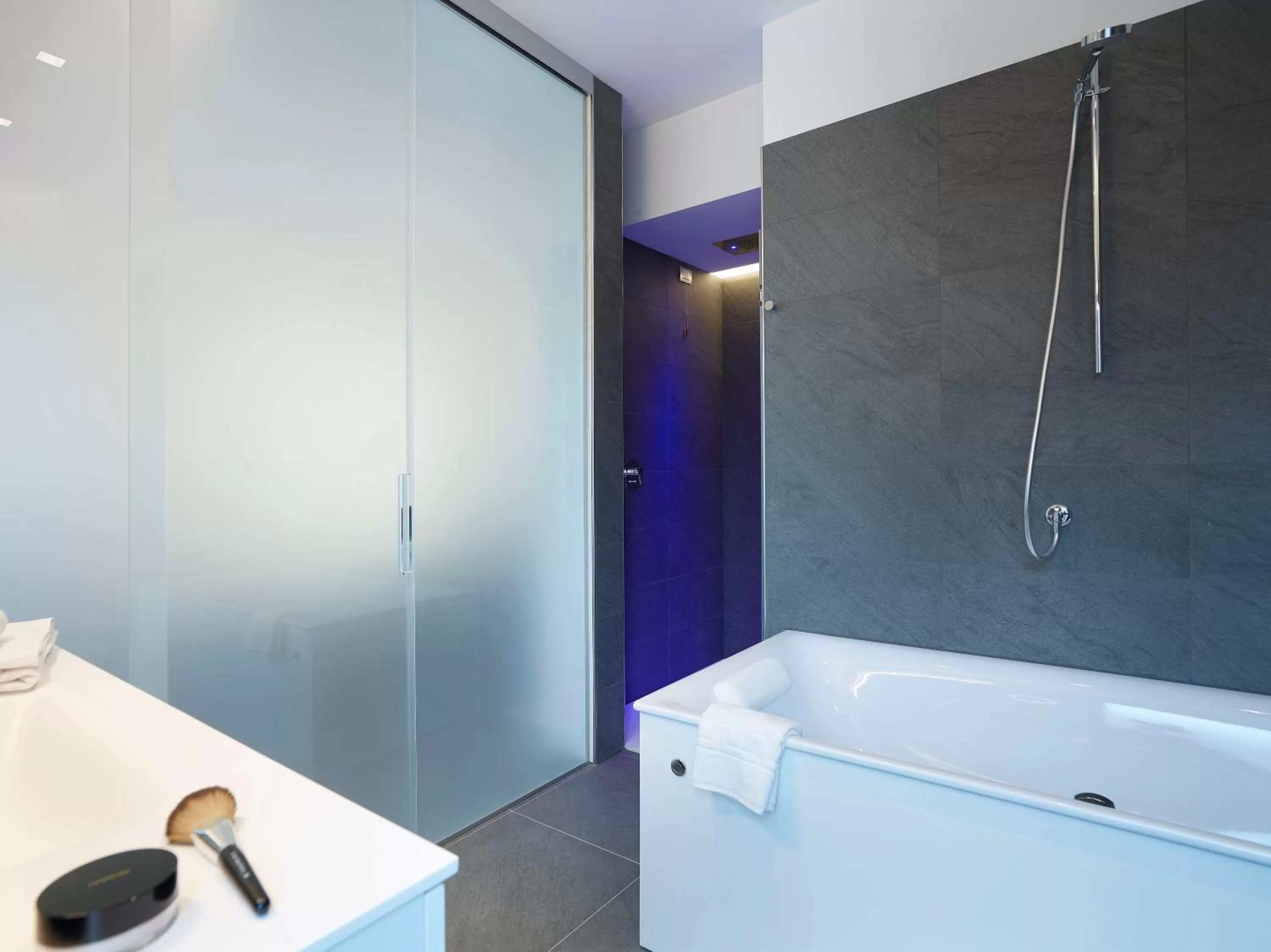 Bathroom in Boutique Hotel Touring