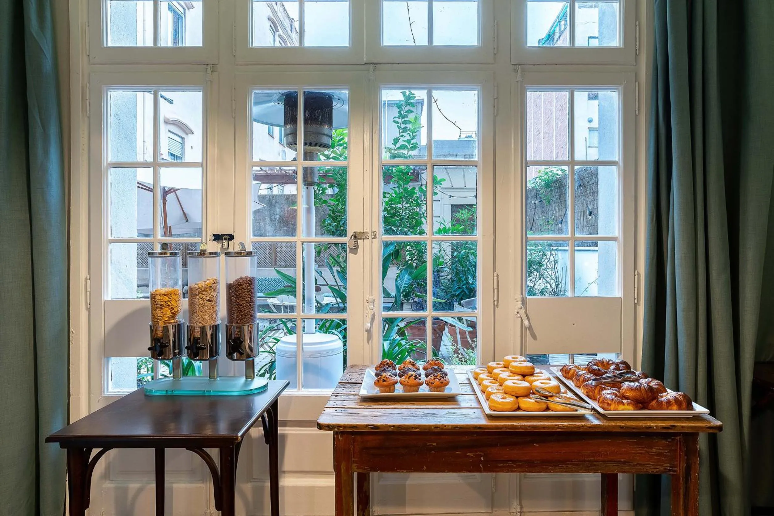 Food and drinks in Casa Gracia