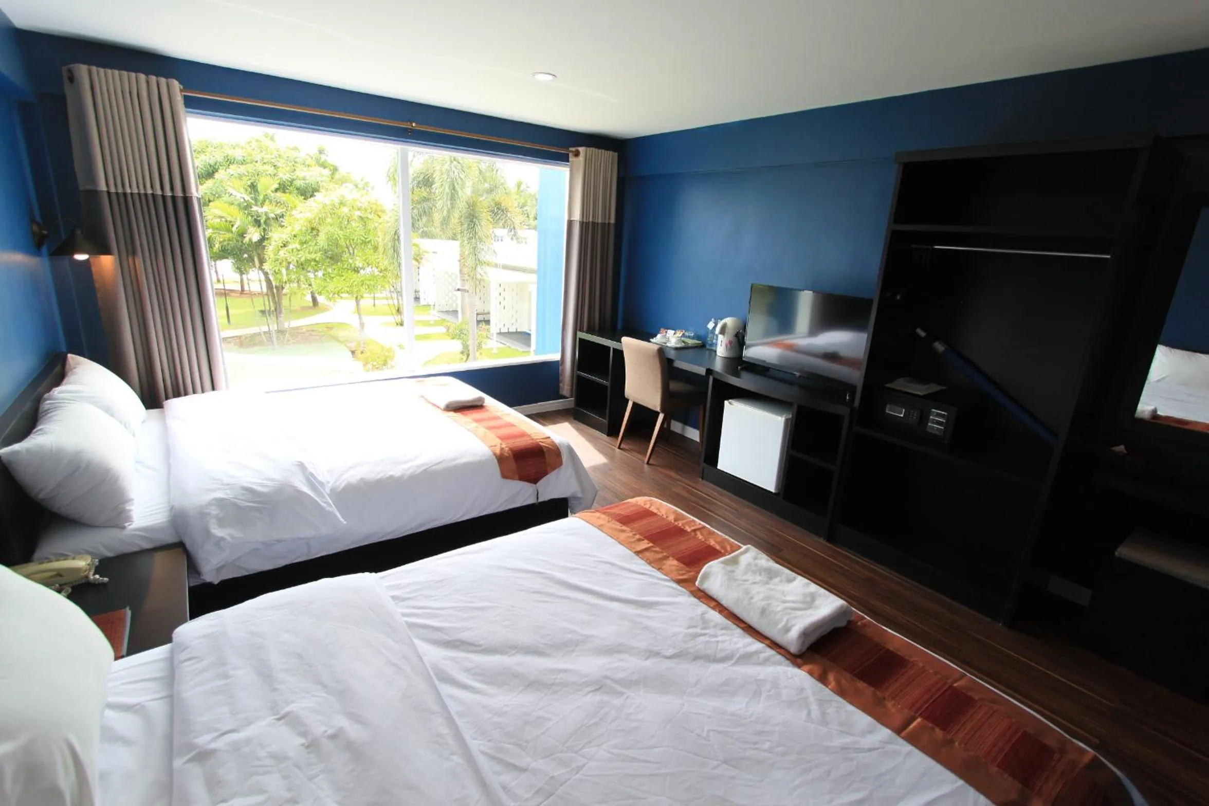 Bedroom, Bed in Chaolao Tosang Beach Hotel