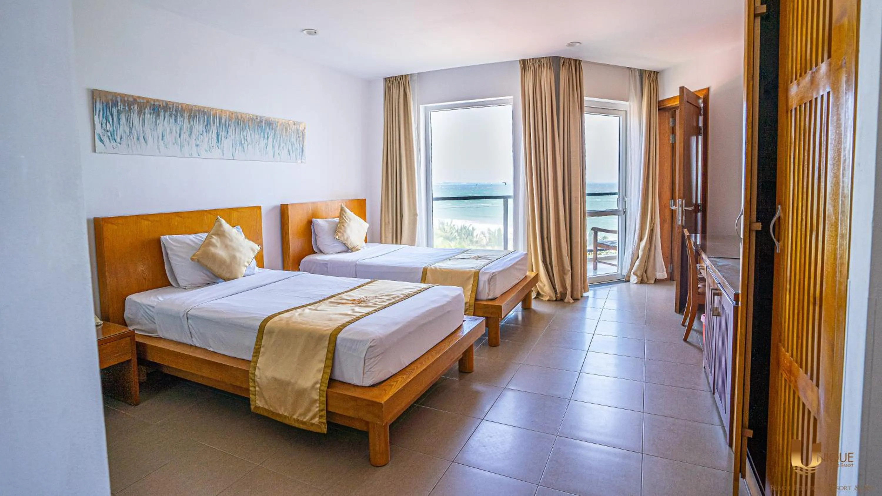 Unique Mui Ne Resort and Spa