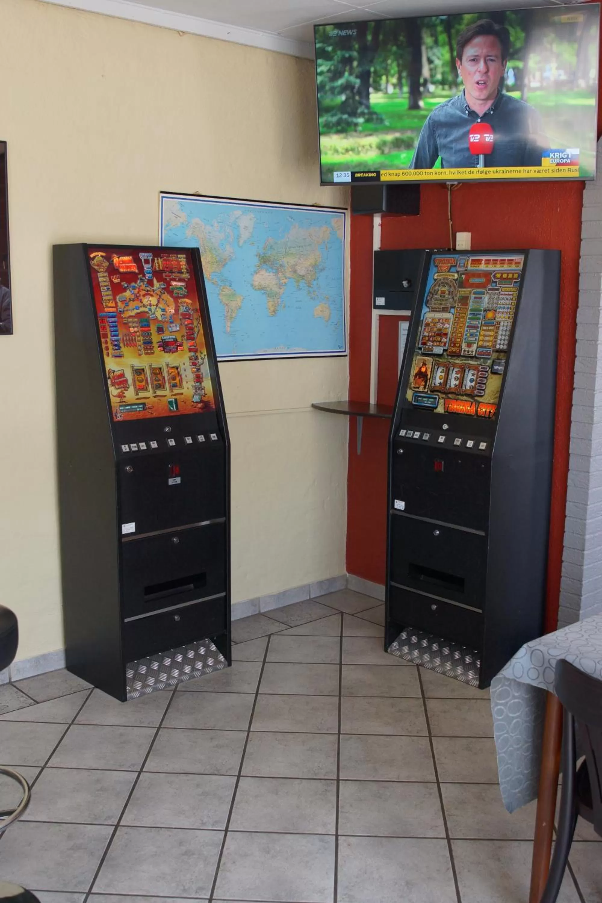 Game Room in Egtved Hotel