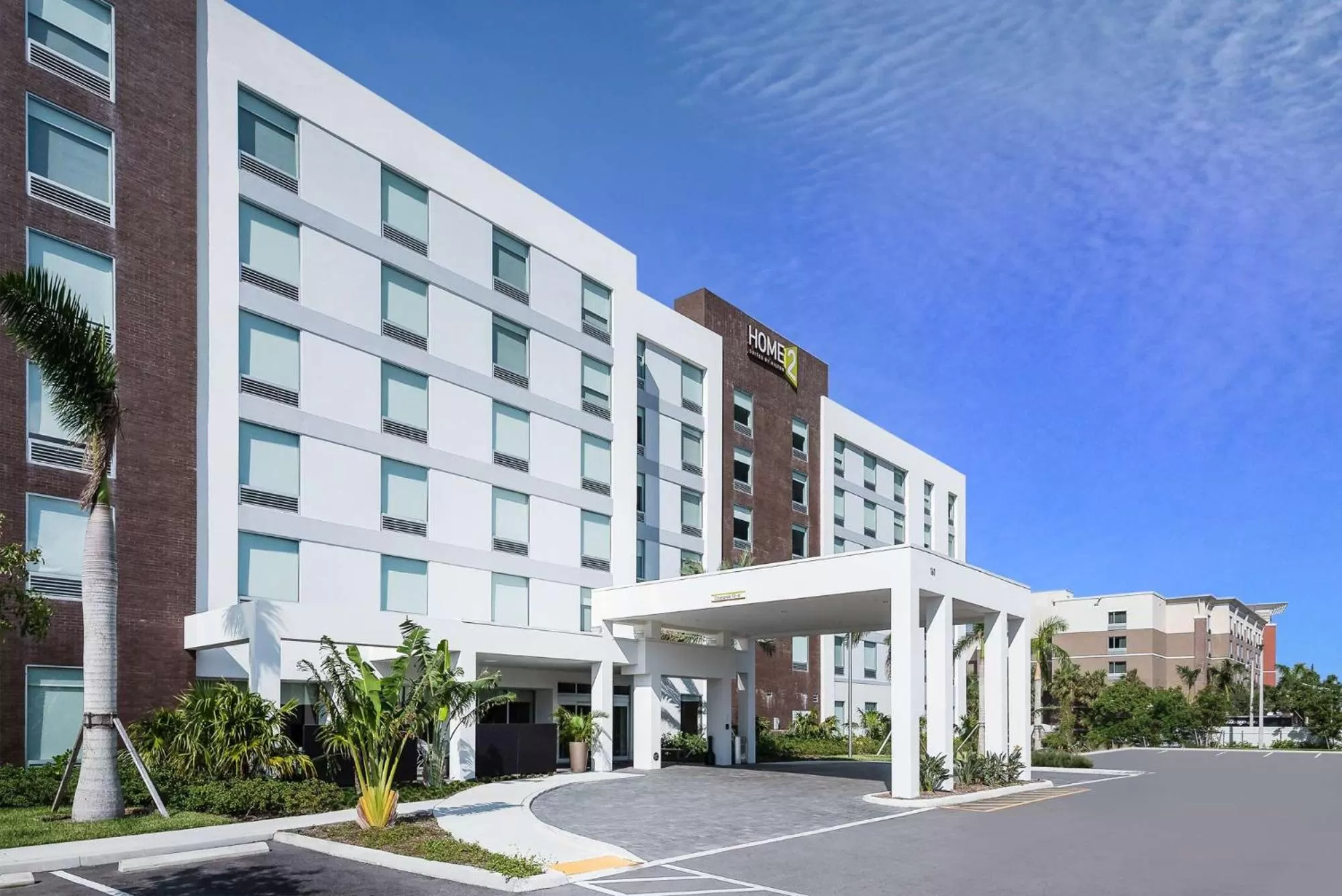 Property building in Home2 Suites By Hilton Ft. Lauderdale Airport-Cruise Port