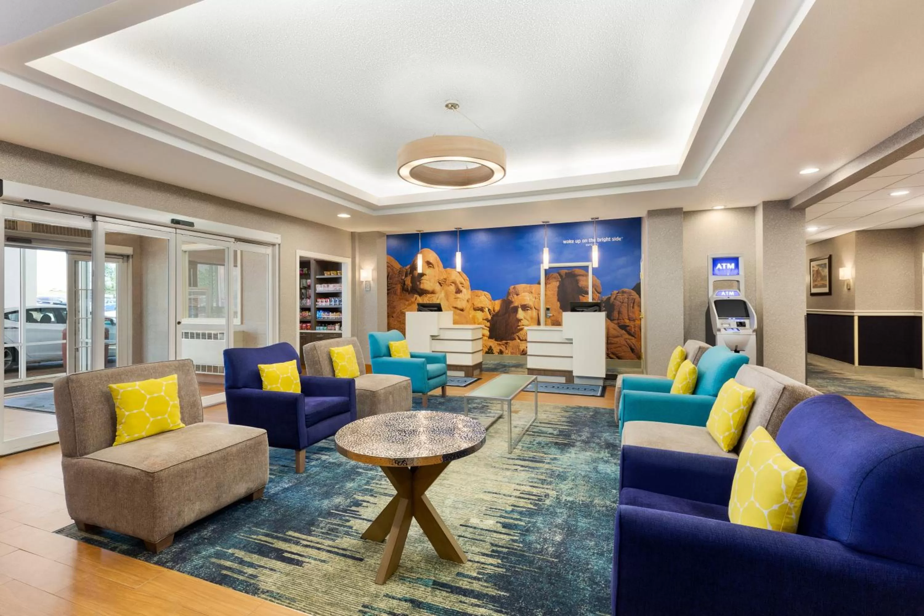 Lobby or reception in La Quinta Inn and Suites by Wyndham at WaTiki Waterpark