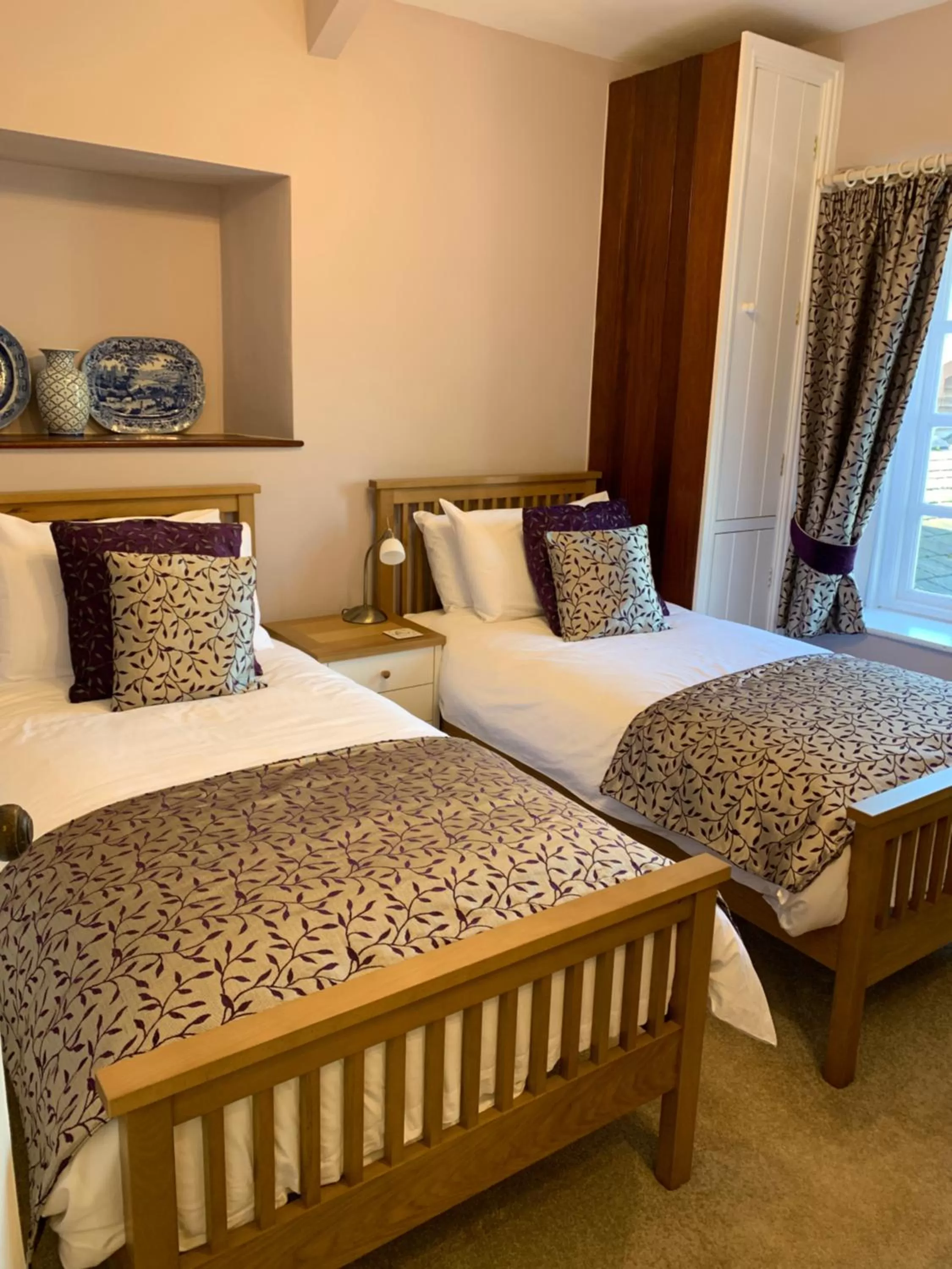 Bed in Pontyclerc Farm House Bed and Breakfast