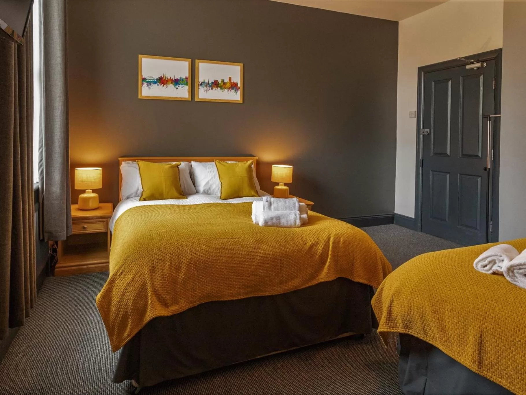 Bedroom in The Punch Bowl