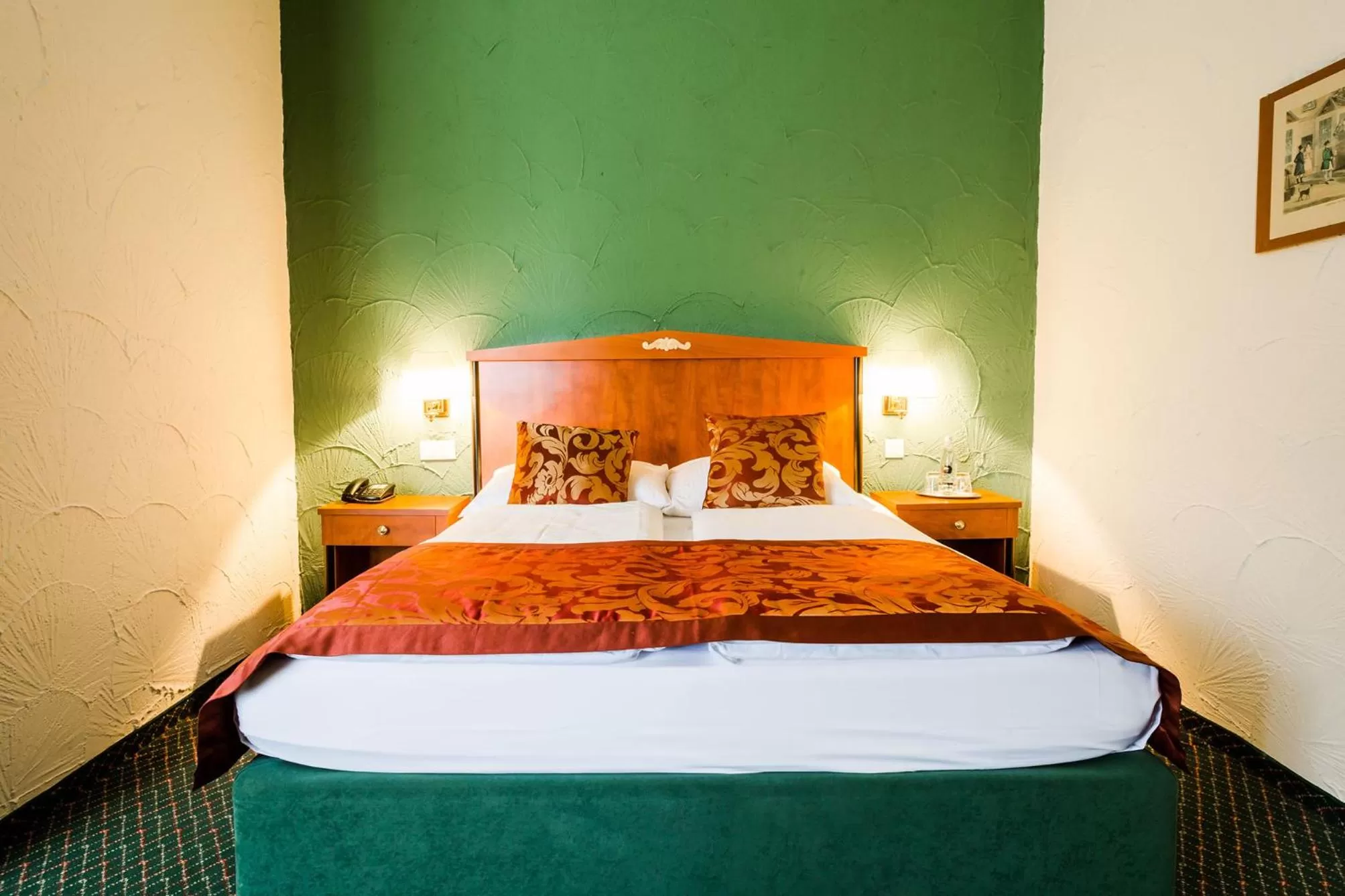 Photo of the whole room, Bed in Parkhotel Krone