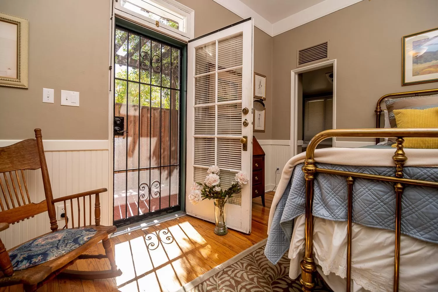 Bedroom, Bed in The Blenman Inn