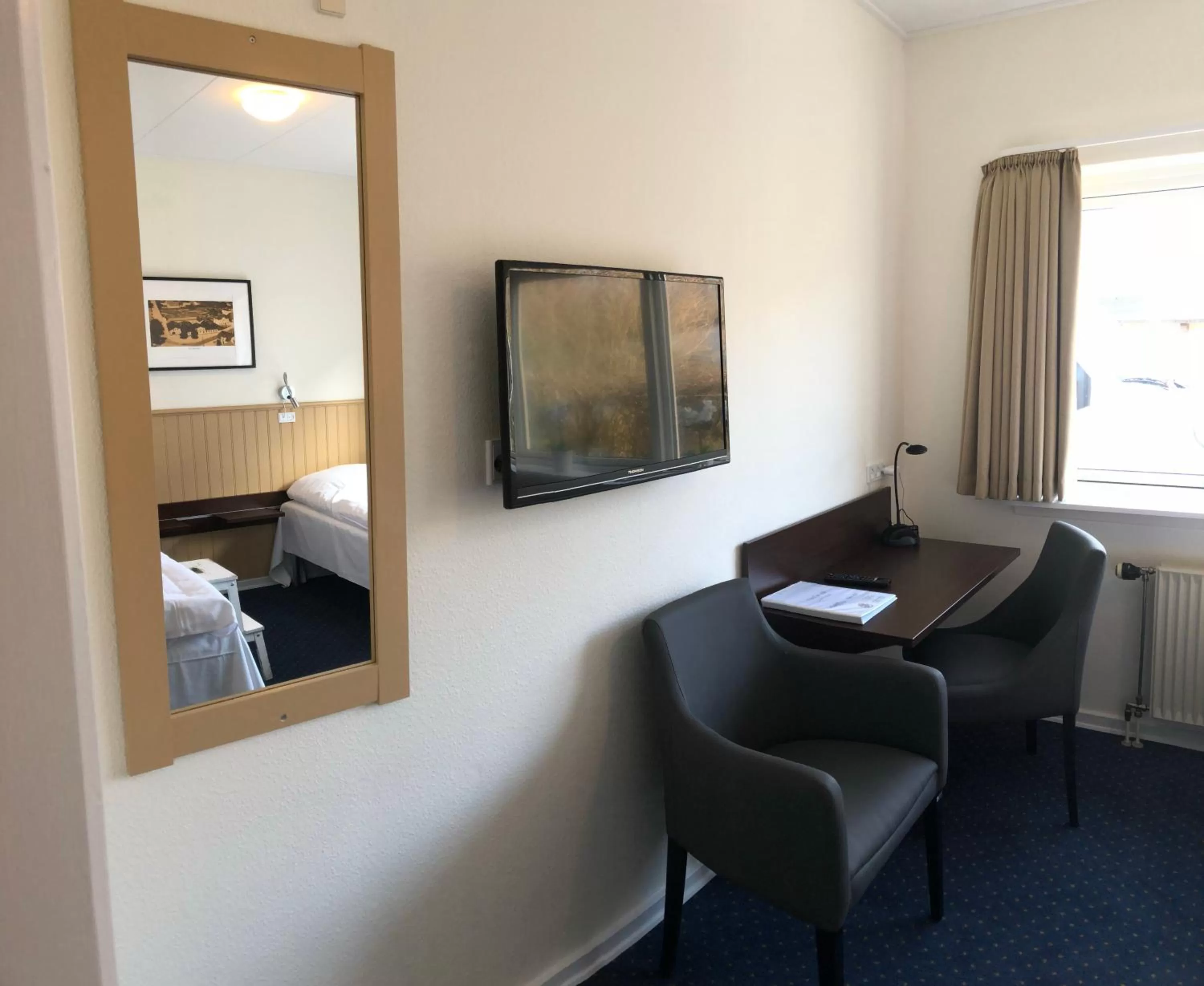 TV and multimedia, Bed in Hotel Røde-Kro