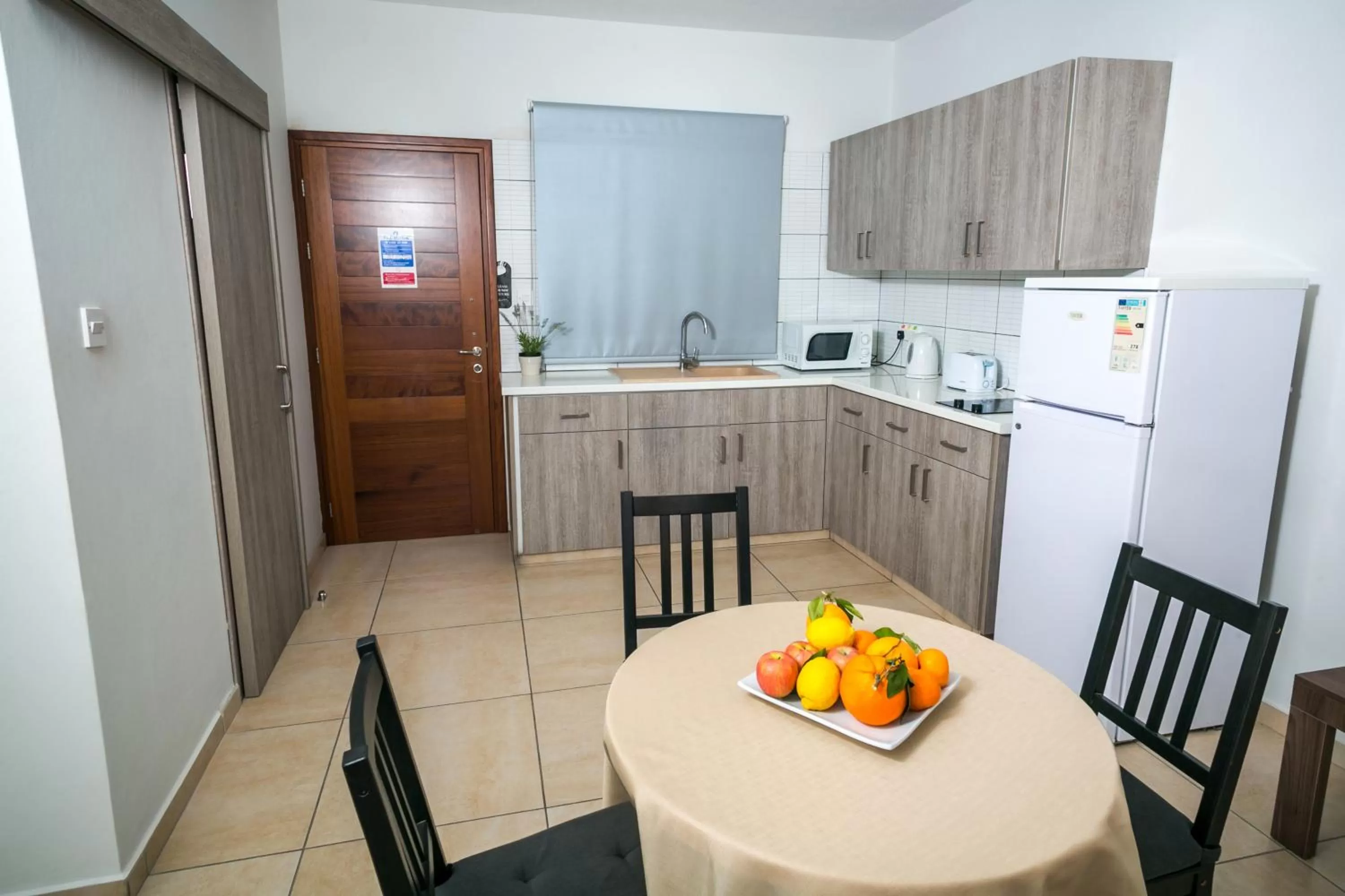 Kitchen or kitchenette in Crystallo Apartments