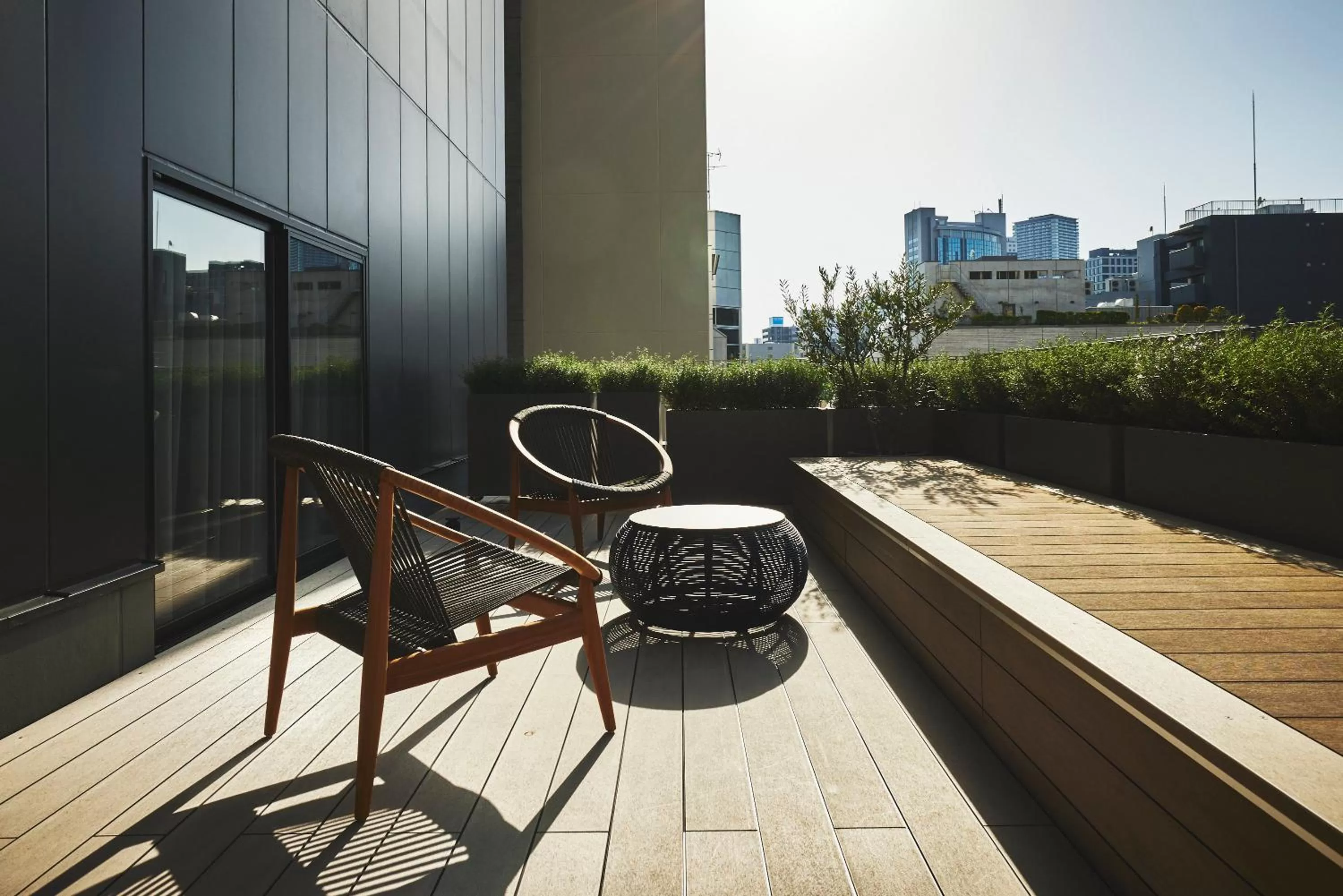 Photo of the whole room in voco Osaka Central by IHG