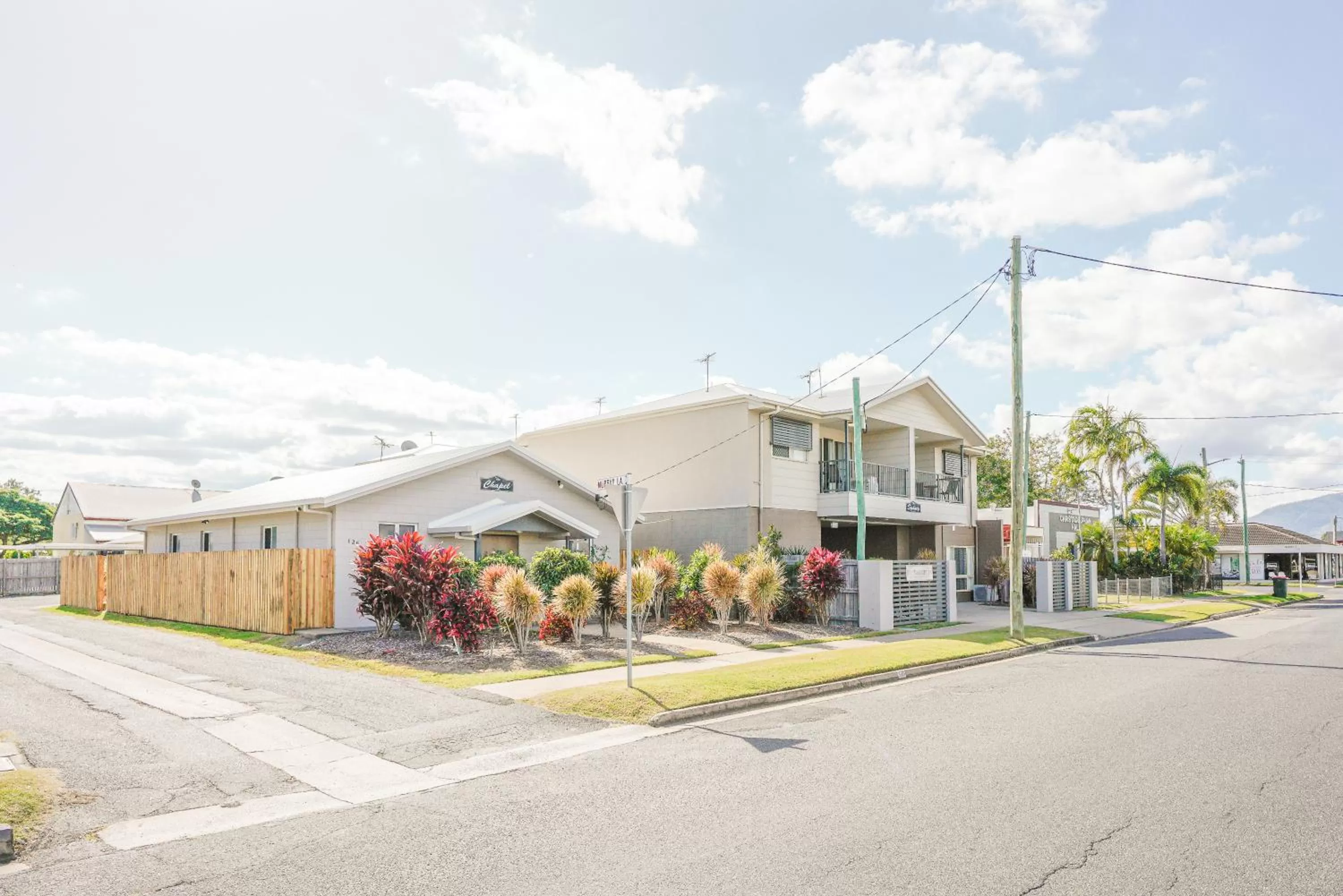 Property building in Rockhampton Serviced Apartments
