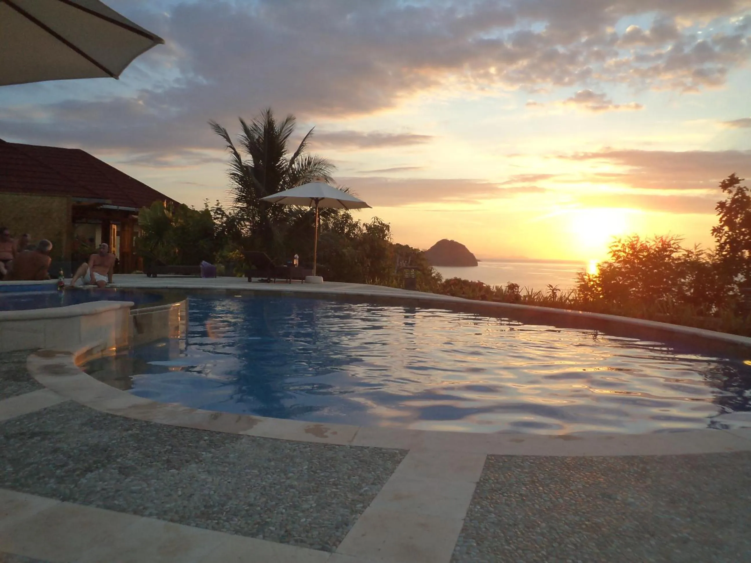 Swimming pool in Golo Hilltop Hotel