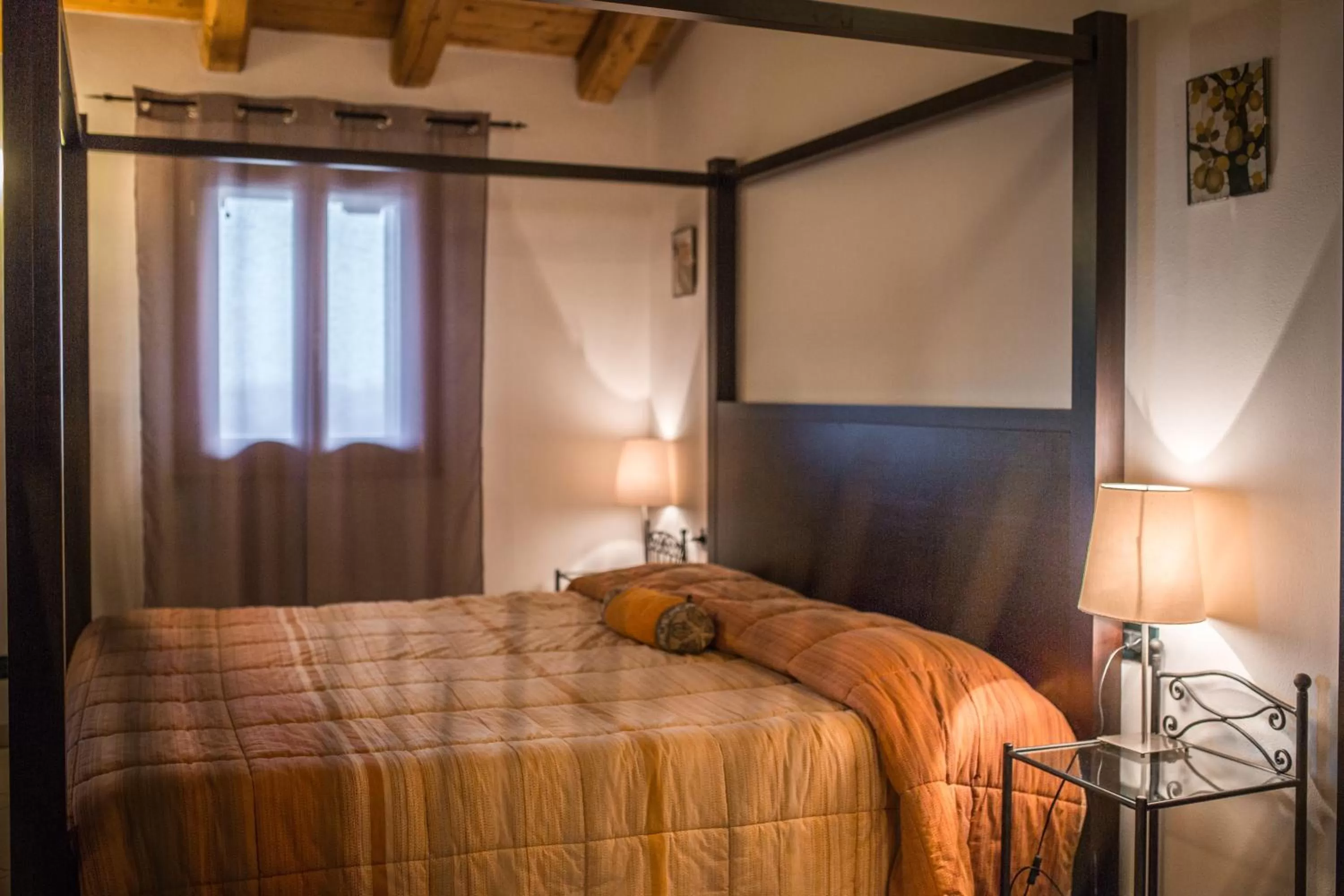 Bed in Il Milione Country Hotel