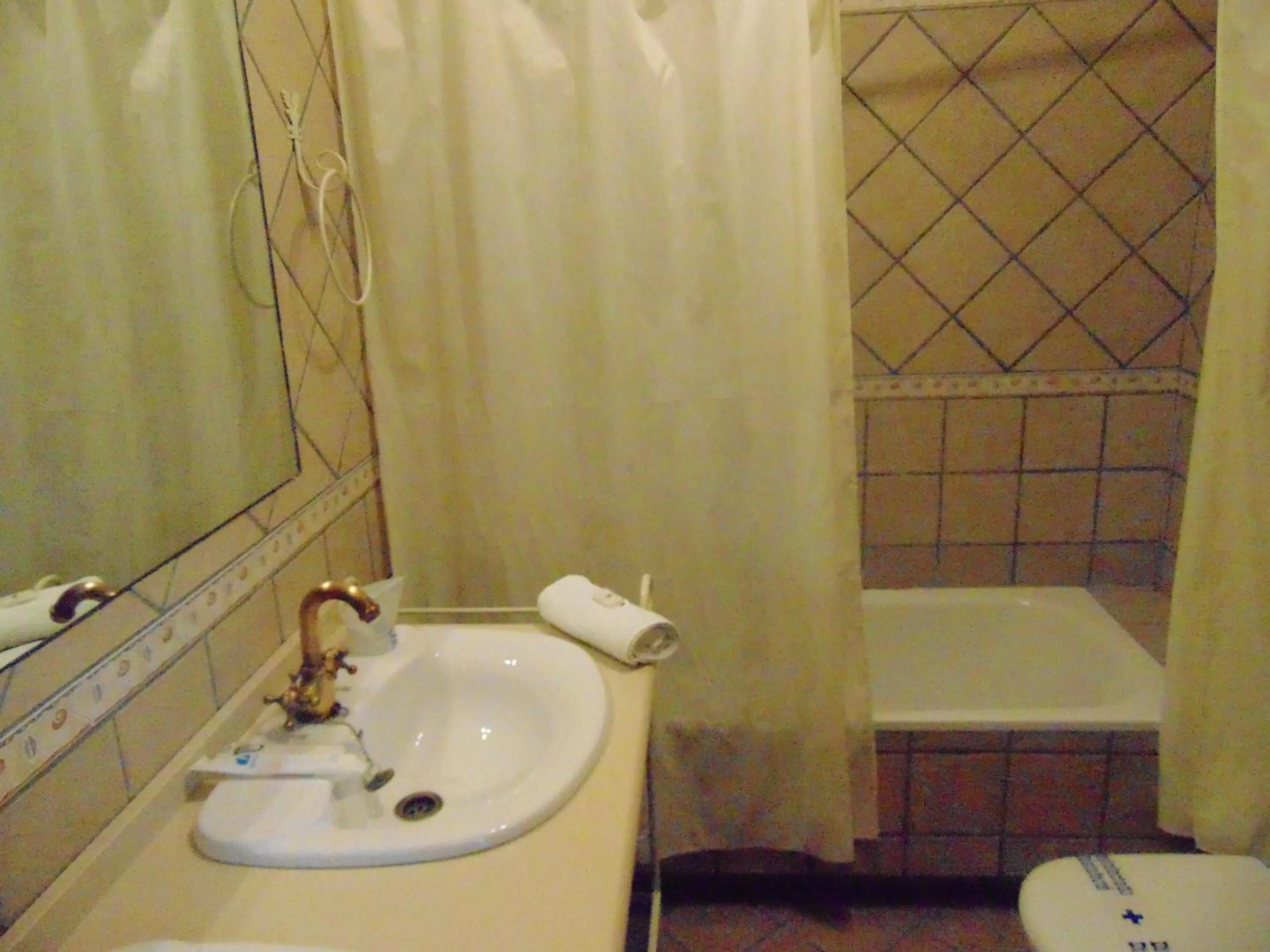 Bathroom in Hotel Sierra de Araceli Lucena