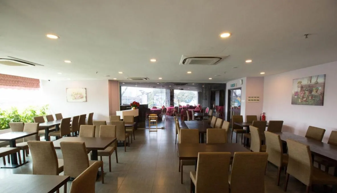 Breakfast in Metro Hotel Bukit Bintang