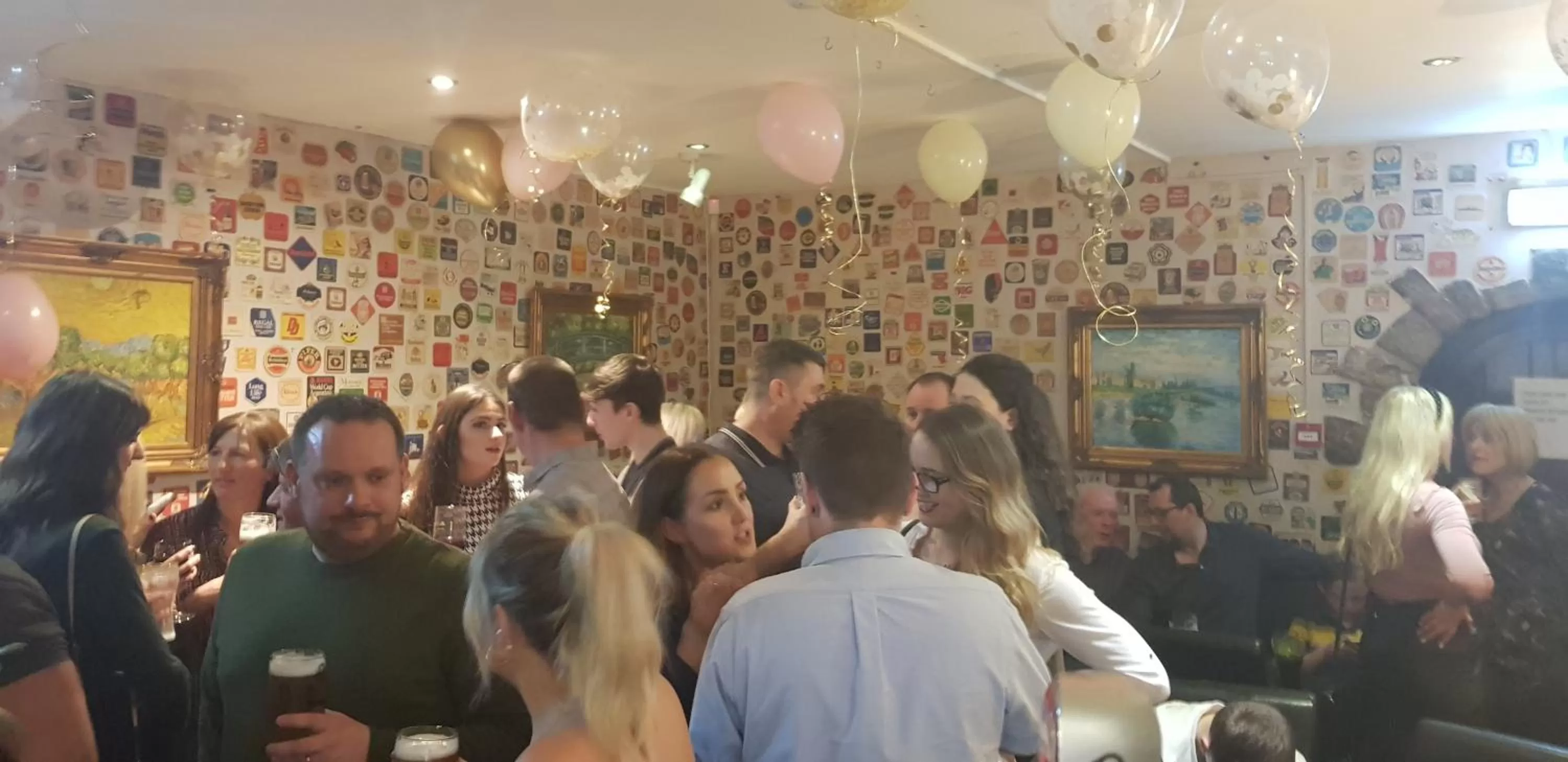 the jackdaw pub SELF CATERING STATIC CARAVAN free breakfast supplied