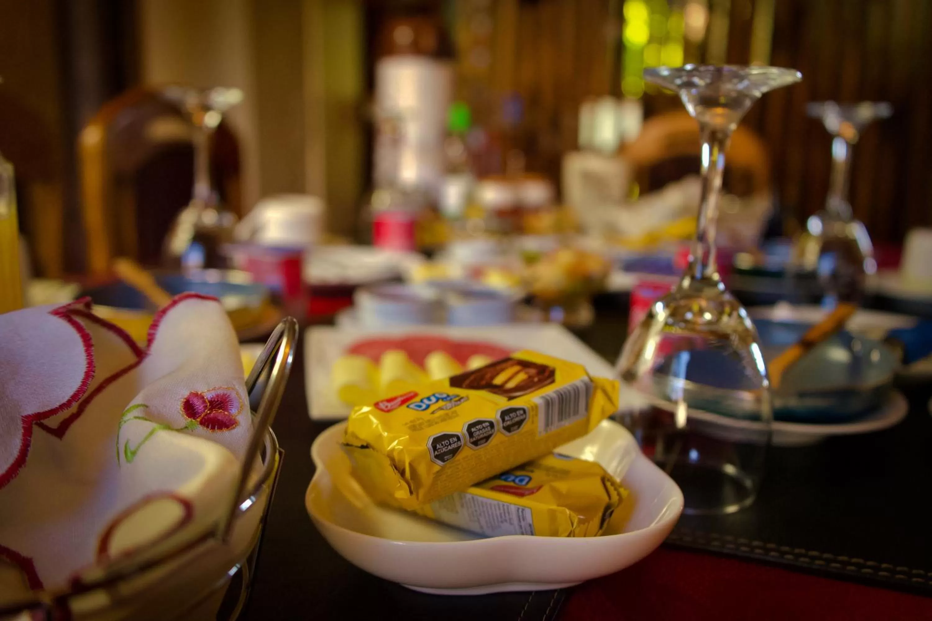 Continental breakfast in Casa Roble Añejo Bed & Breakfast