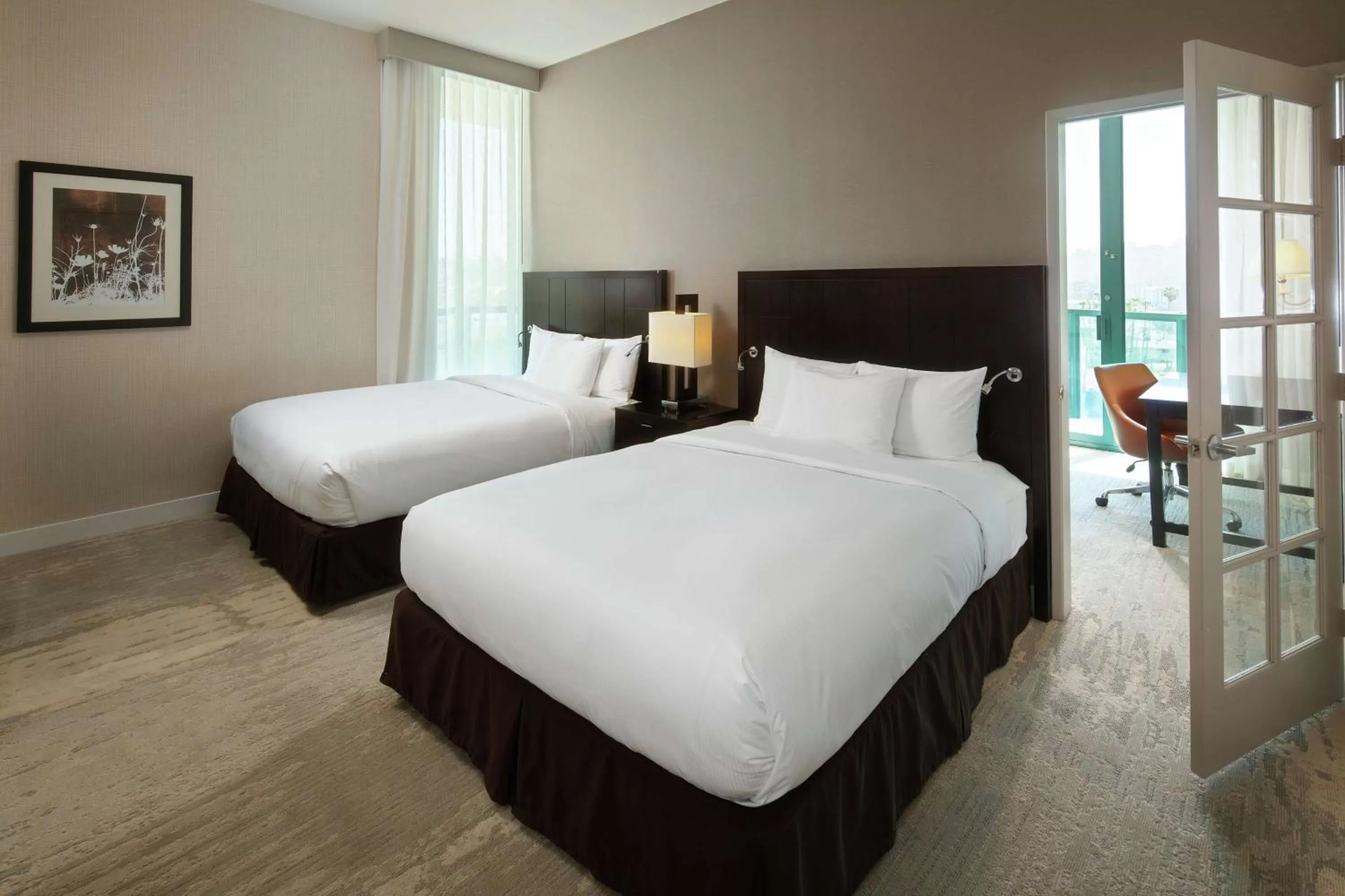 Bedroom, Bed in DoubleTree By Hilton San Diego Hotel Circle