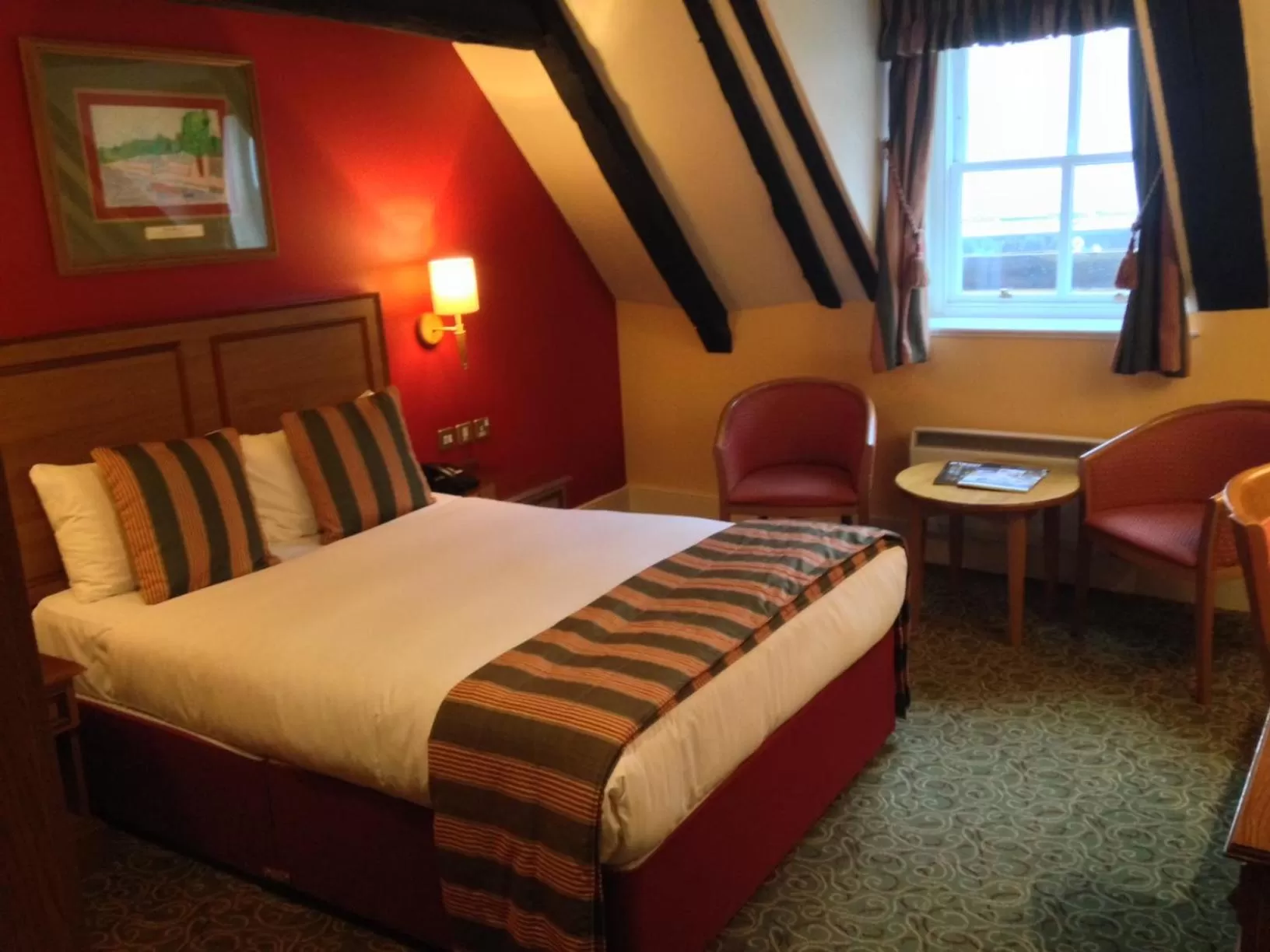 Bedroom, Bed in The Catherine Wheel Wetherspoon Hotel