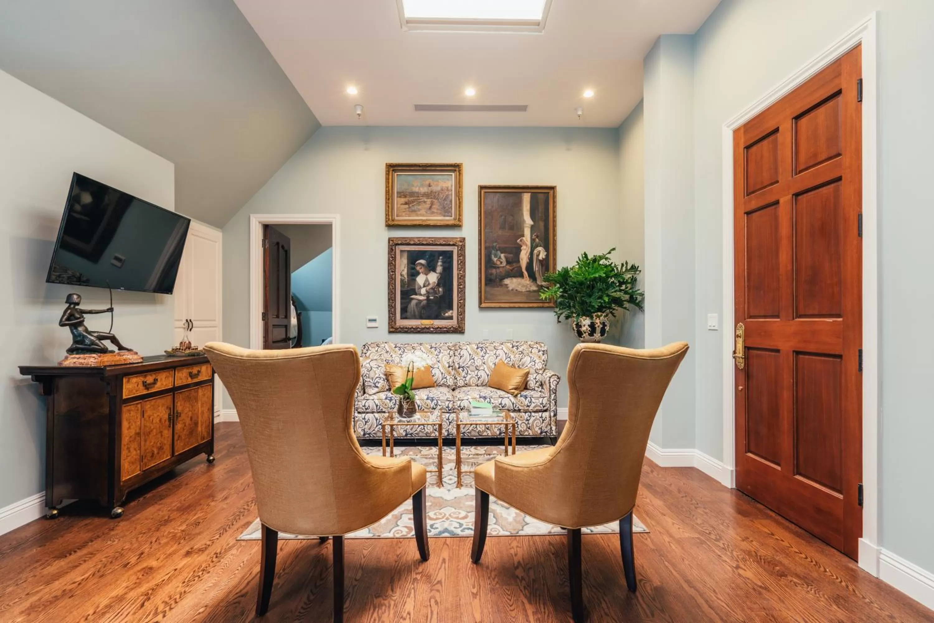 Neighbourgood Sutter Mansion