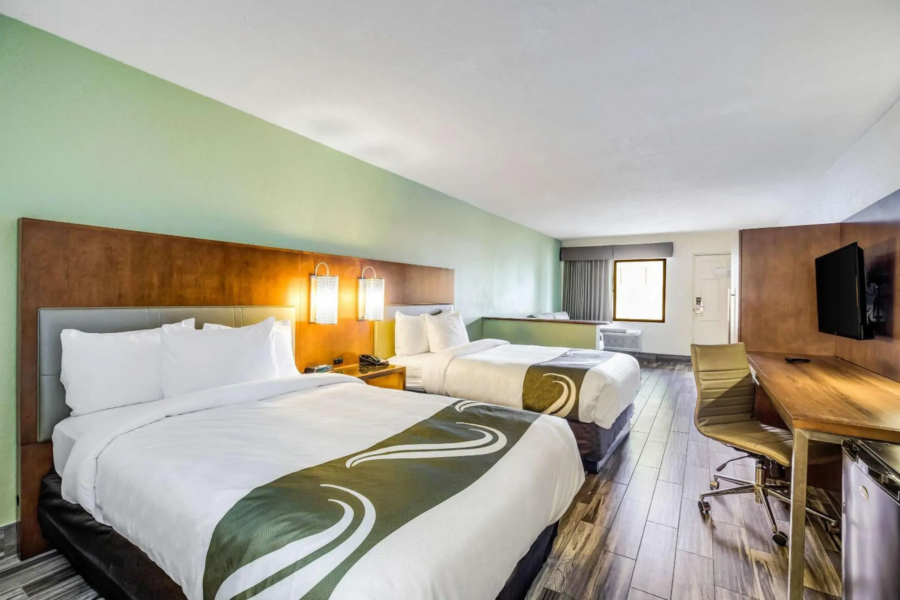 Double Suite with Two Double Beds and Sofa Bed - Non-Smoking in Baymont by Wyndham Orlando Downtown Double Suite with Two Double Beds and Sofa Bed - Non-Smoking in Baymont by Wyndham Orlando Downtown