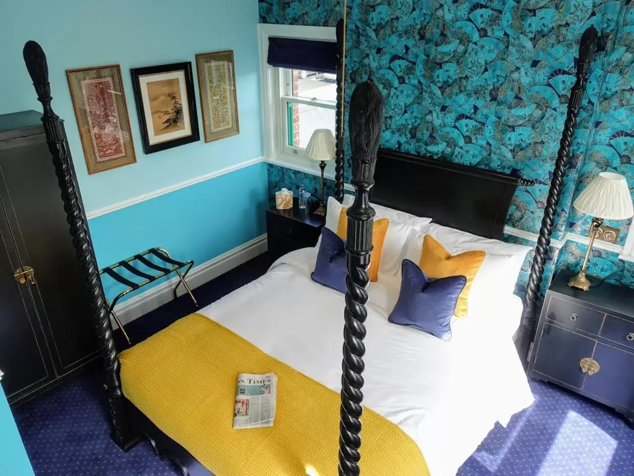 Deluxe King Room in Railway Hotel Deluxe King Room in Railway Hotel