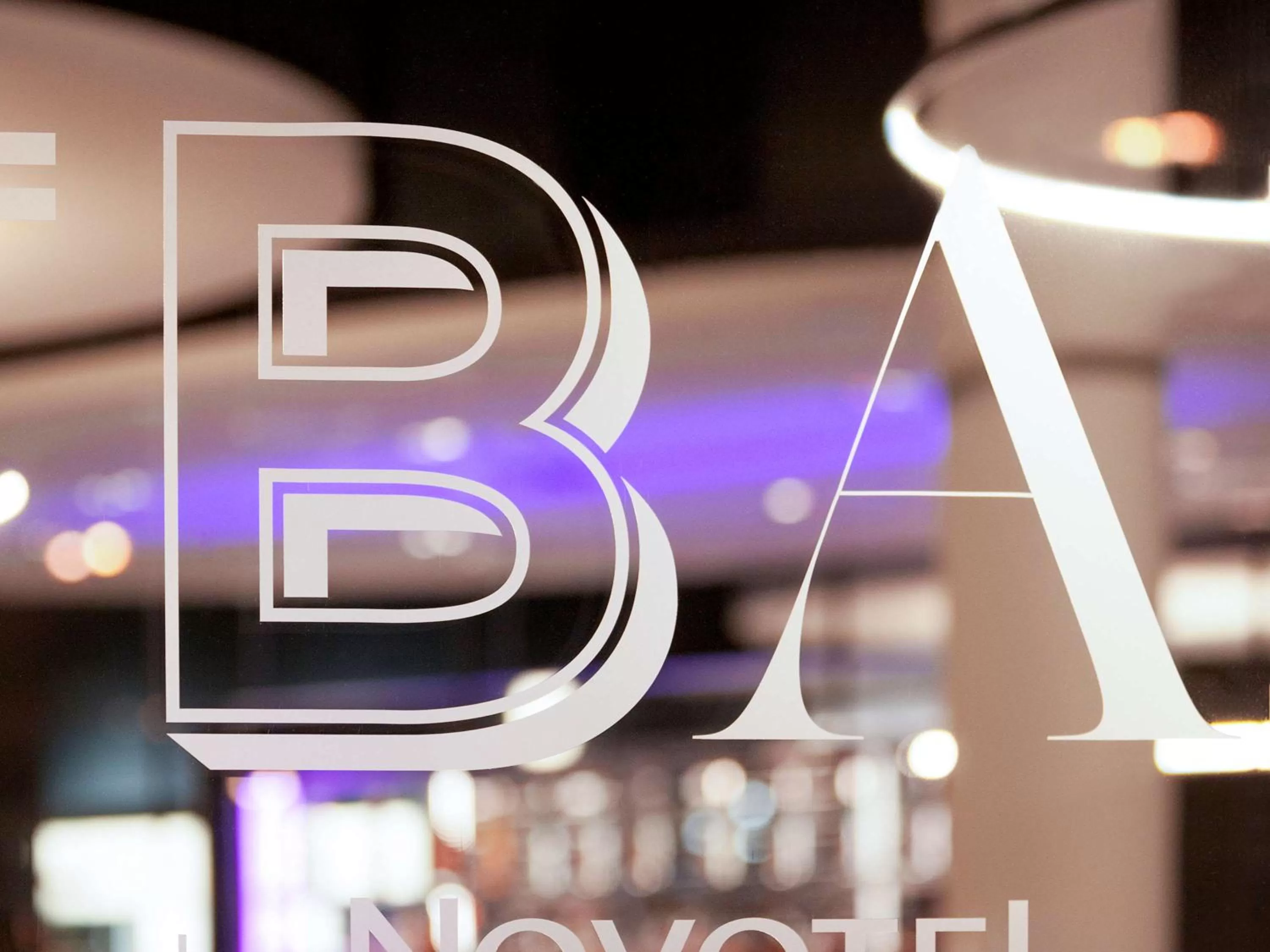 Lounge or bar in Novotel Basel City