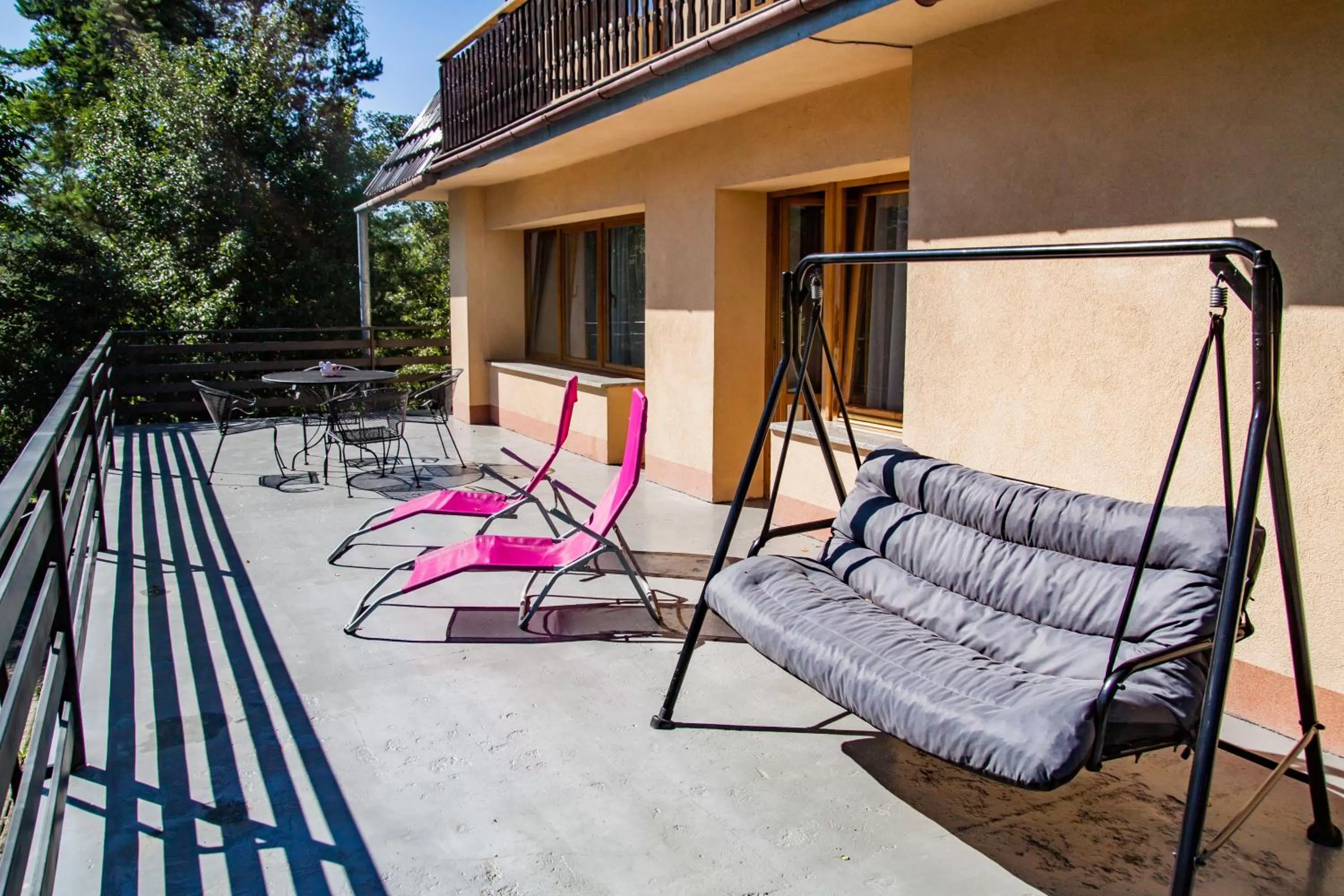 Balcony/Terrace in POKOJE GOŚCINNE WILCZNIK 12