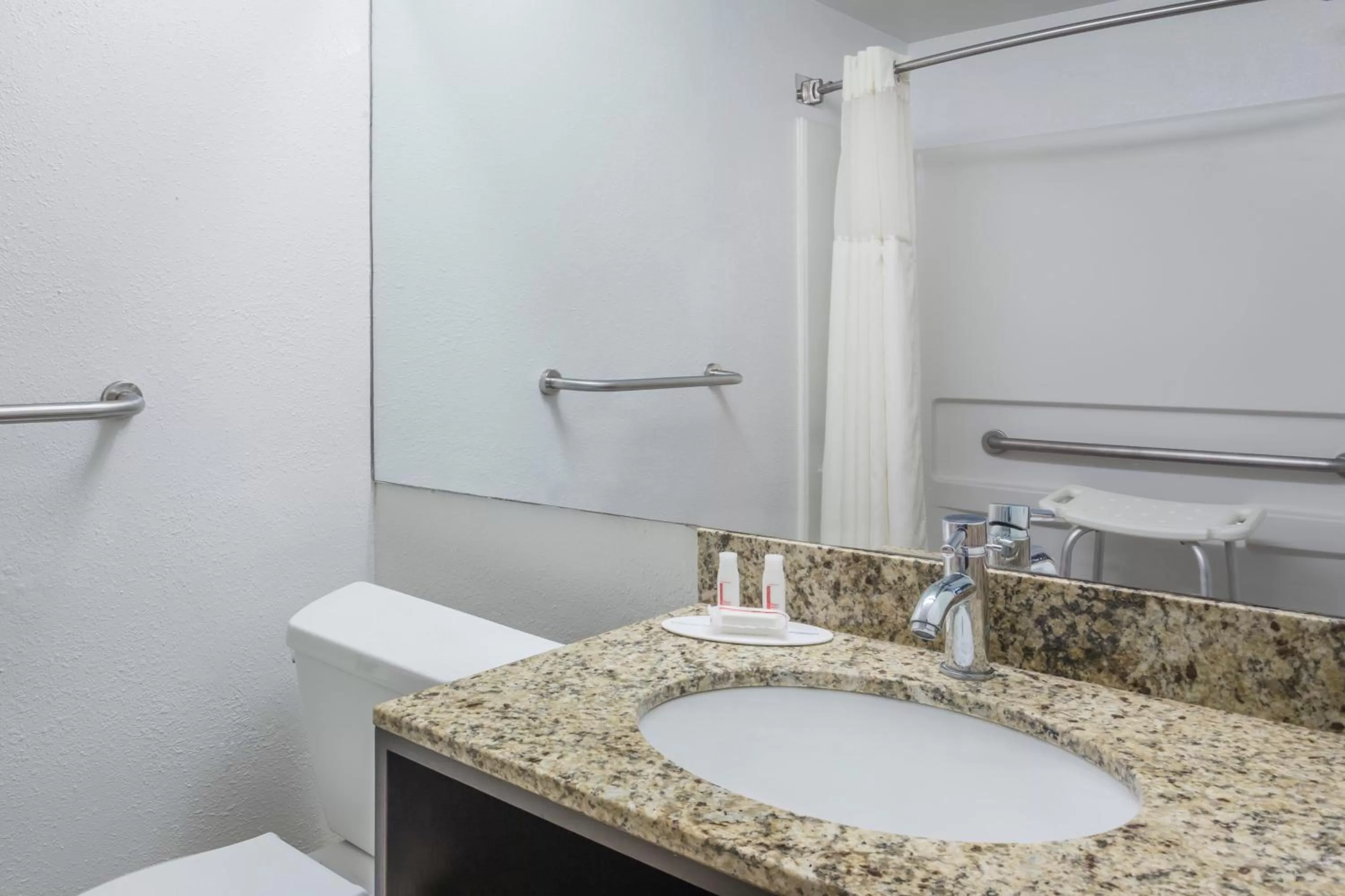 Bathroom in Travelodge by Wyndham Lakeland