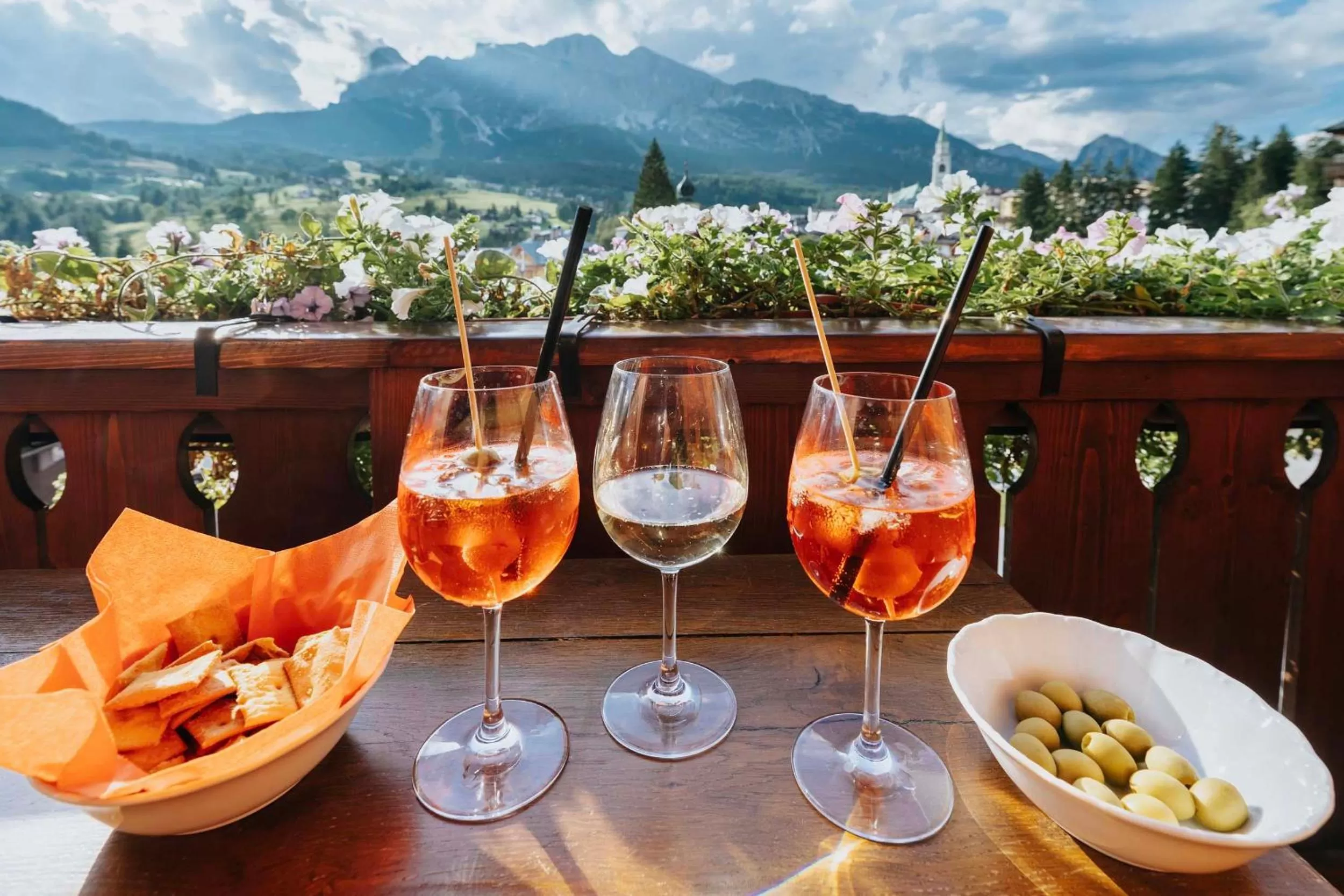 Mountain view in Hotel Panda Cortina- ricarica auto elettriche