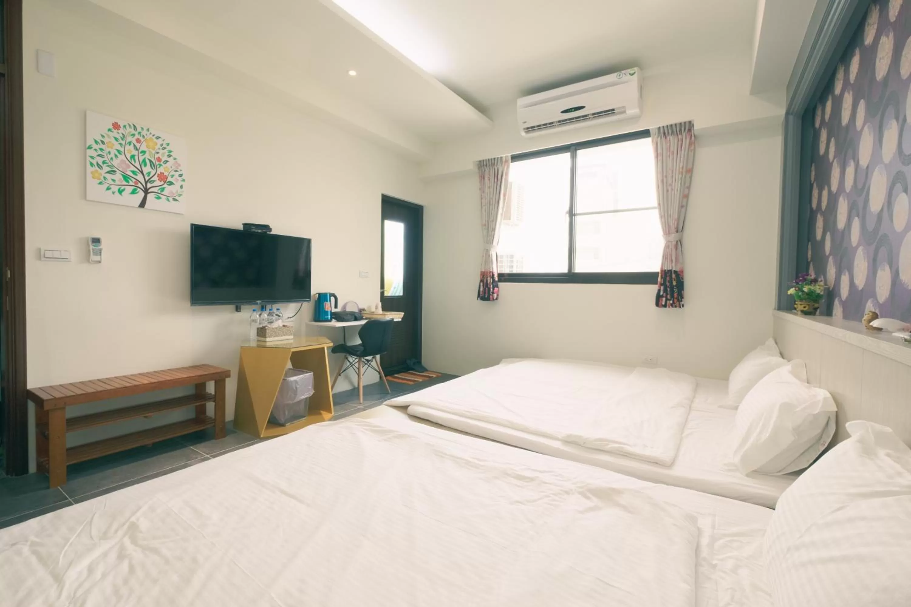 Photo of the whole room, Bed in Zhizhu Homestay