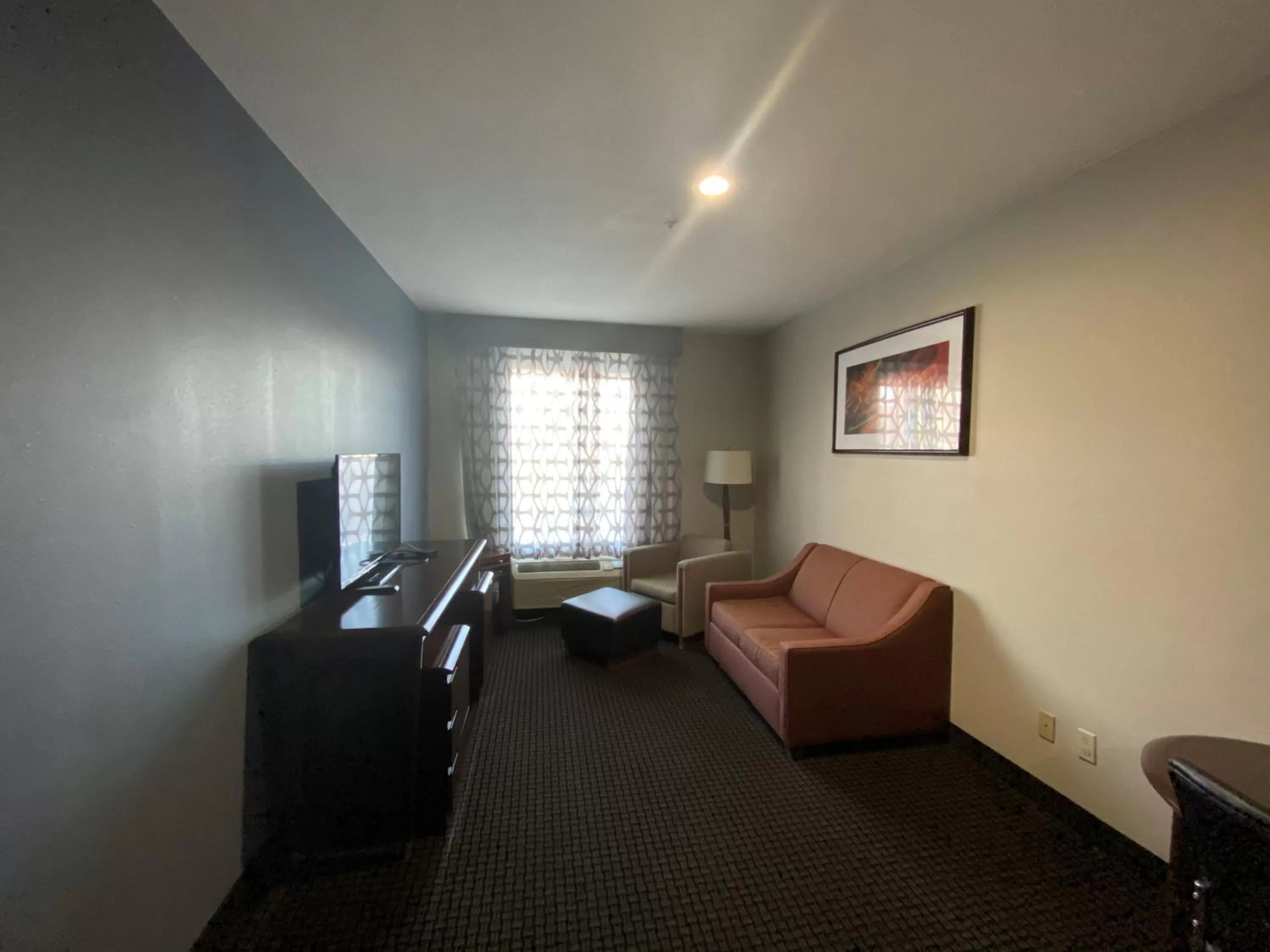 TV and multimedia in Baymont by Wyndham Colorado Springs