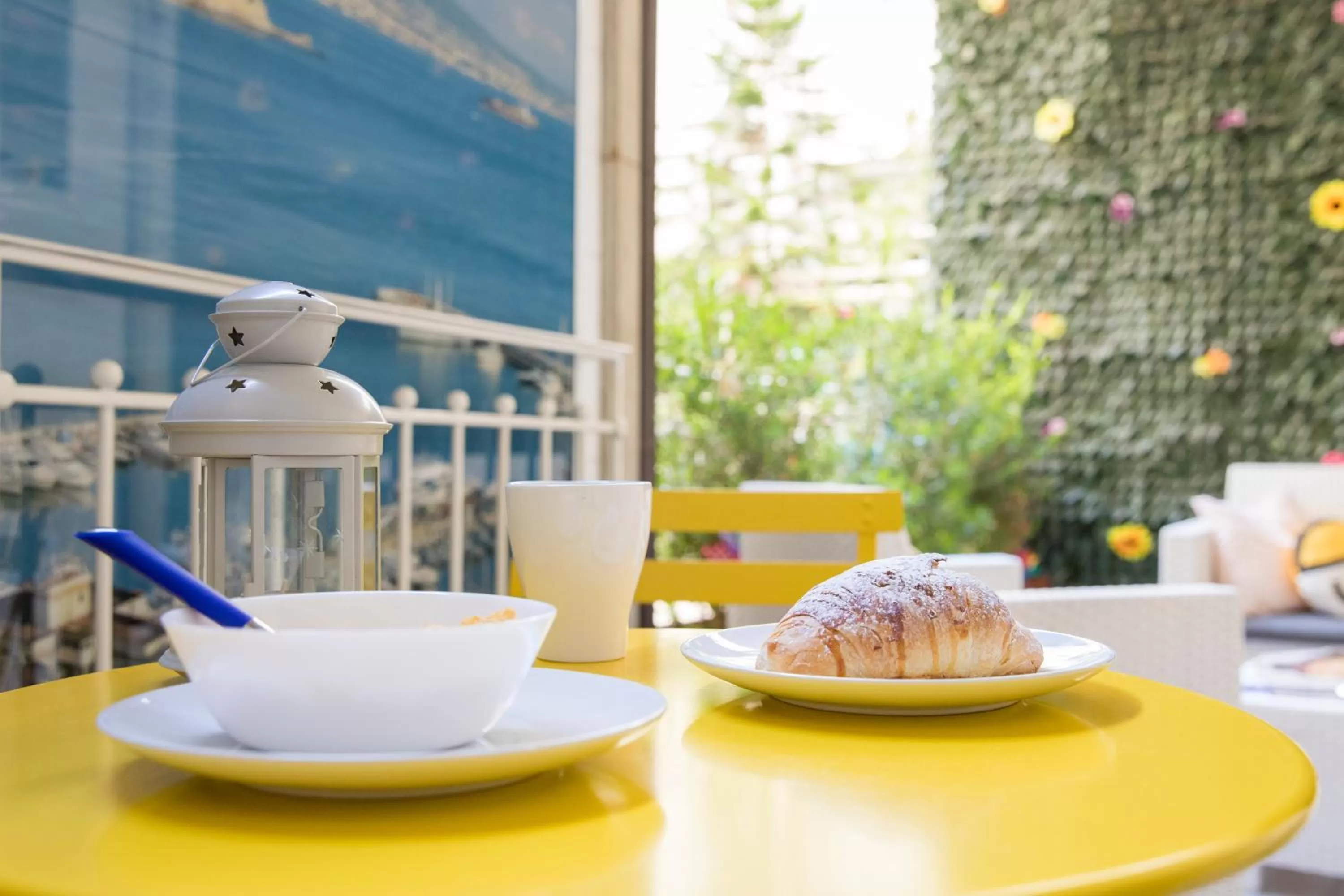 Decorative detail in La Casa di Luna