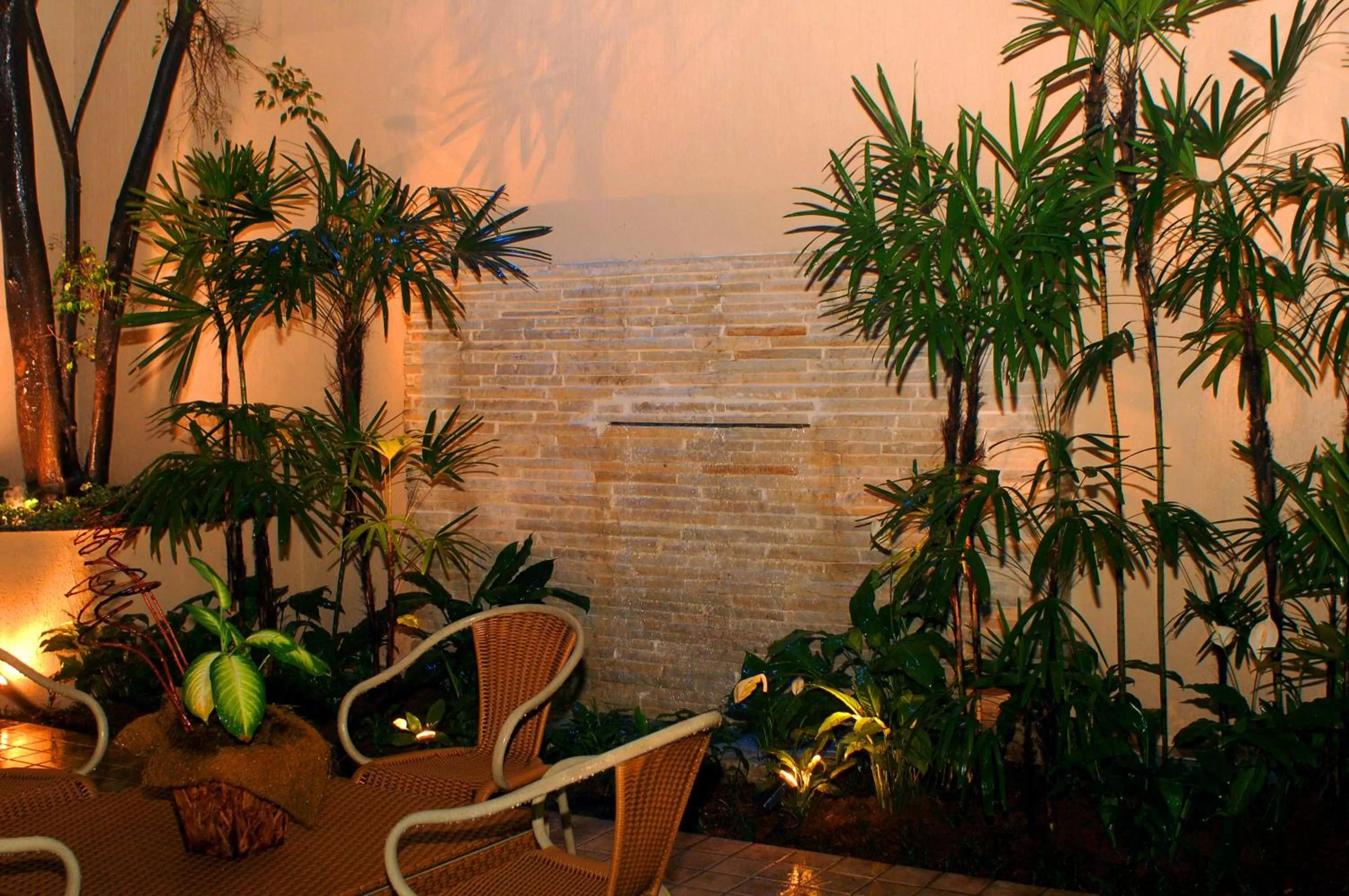 Garden view in Max Savassi Apart Service