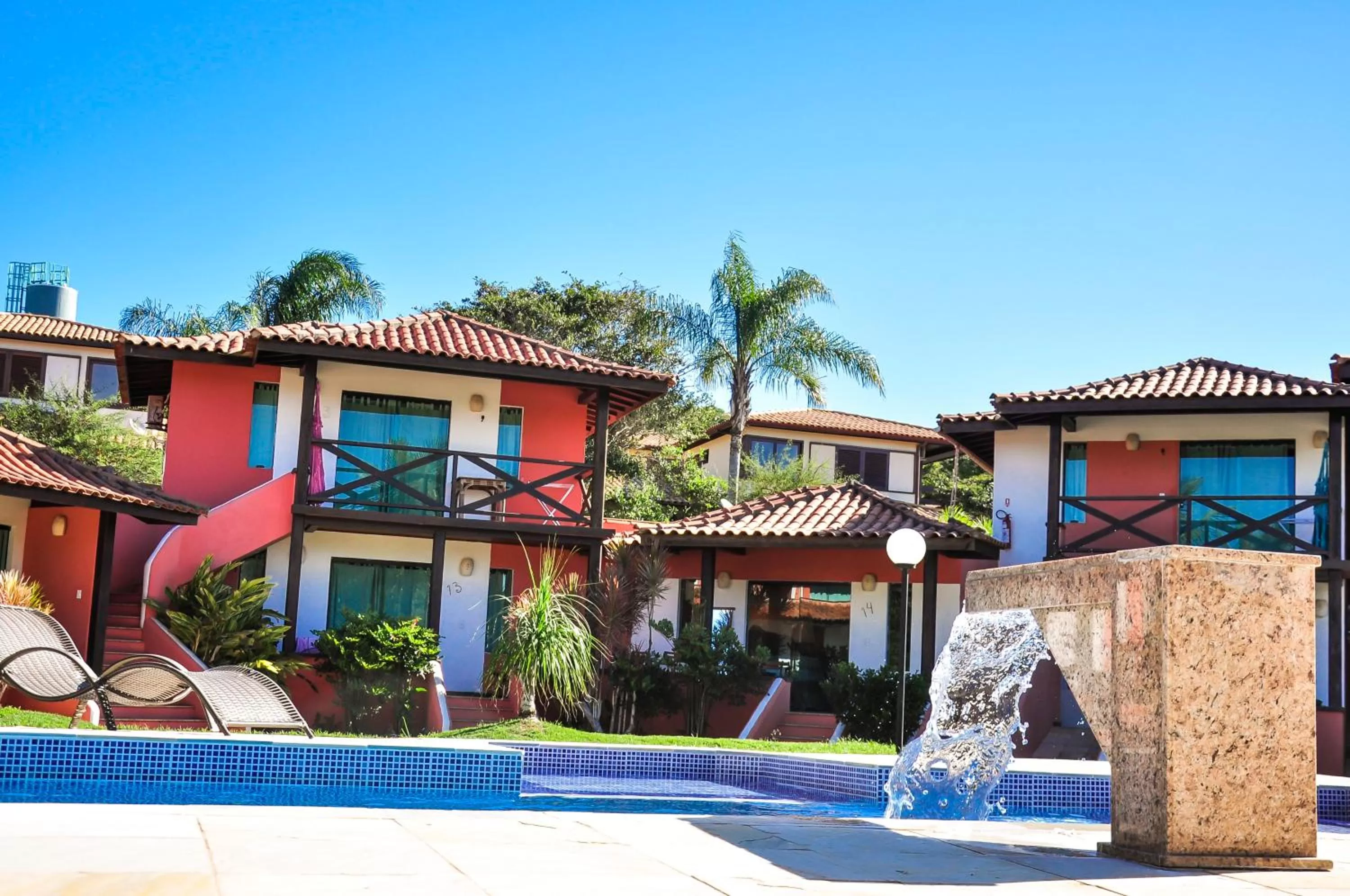 Swimming pool in Pousada dos Guardiões