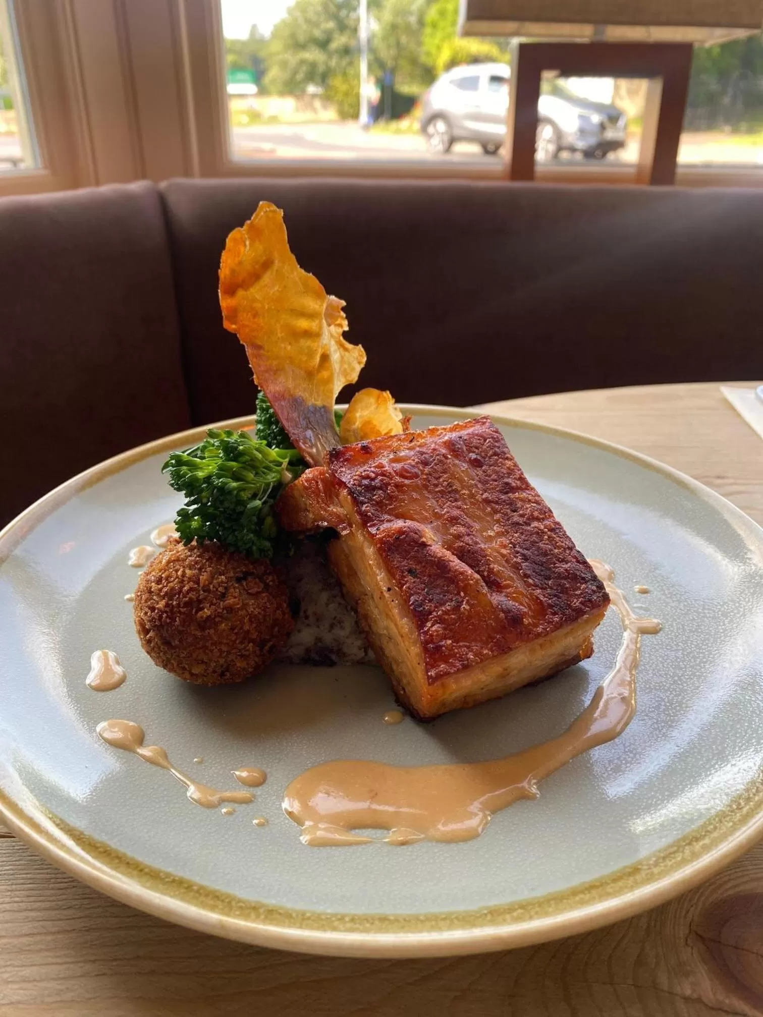 Food and drinks in The Oaks Hotel