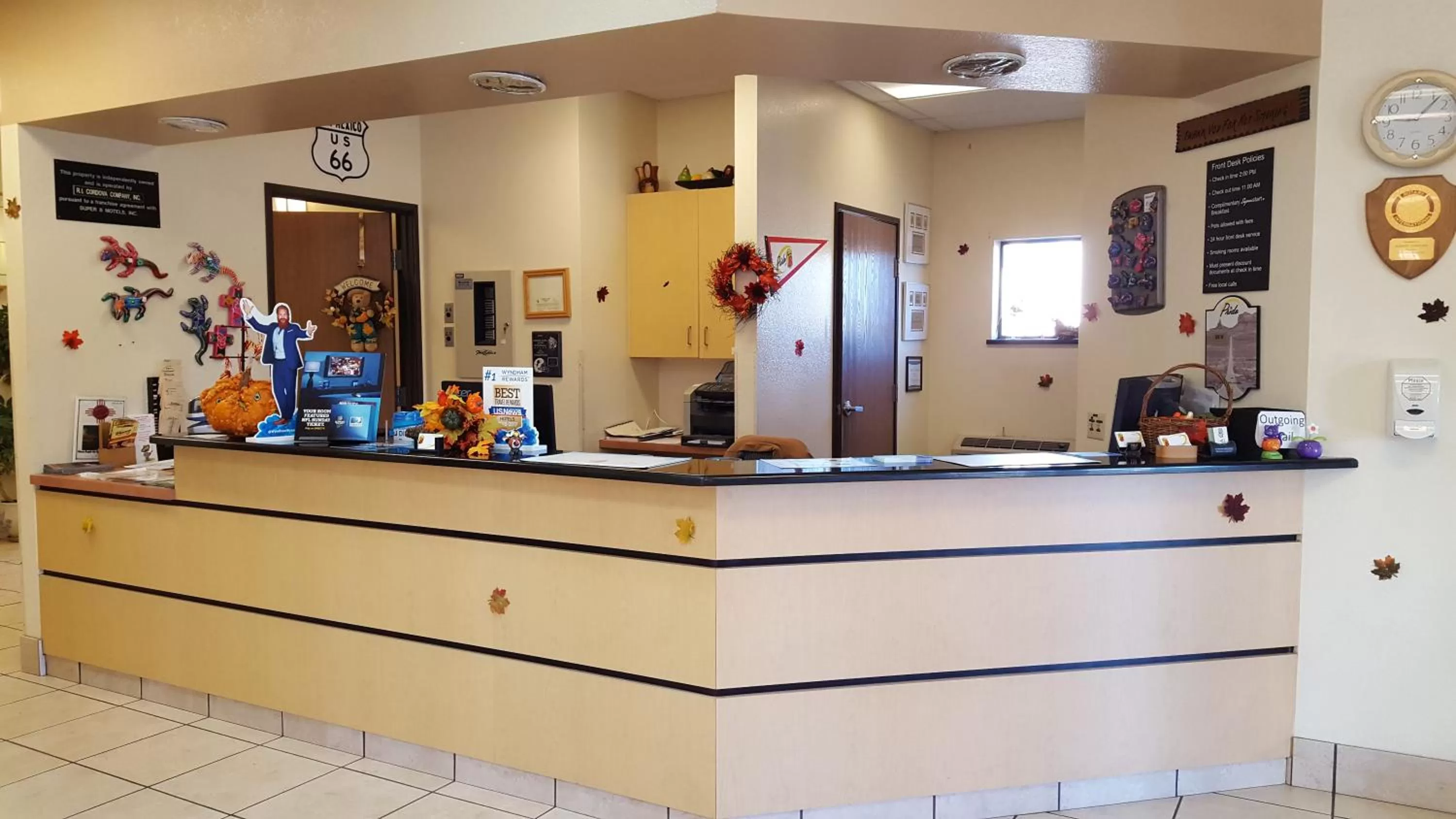 Lobby or reception in Super 8 by Wyndham Santa Rosa