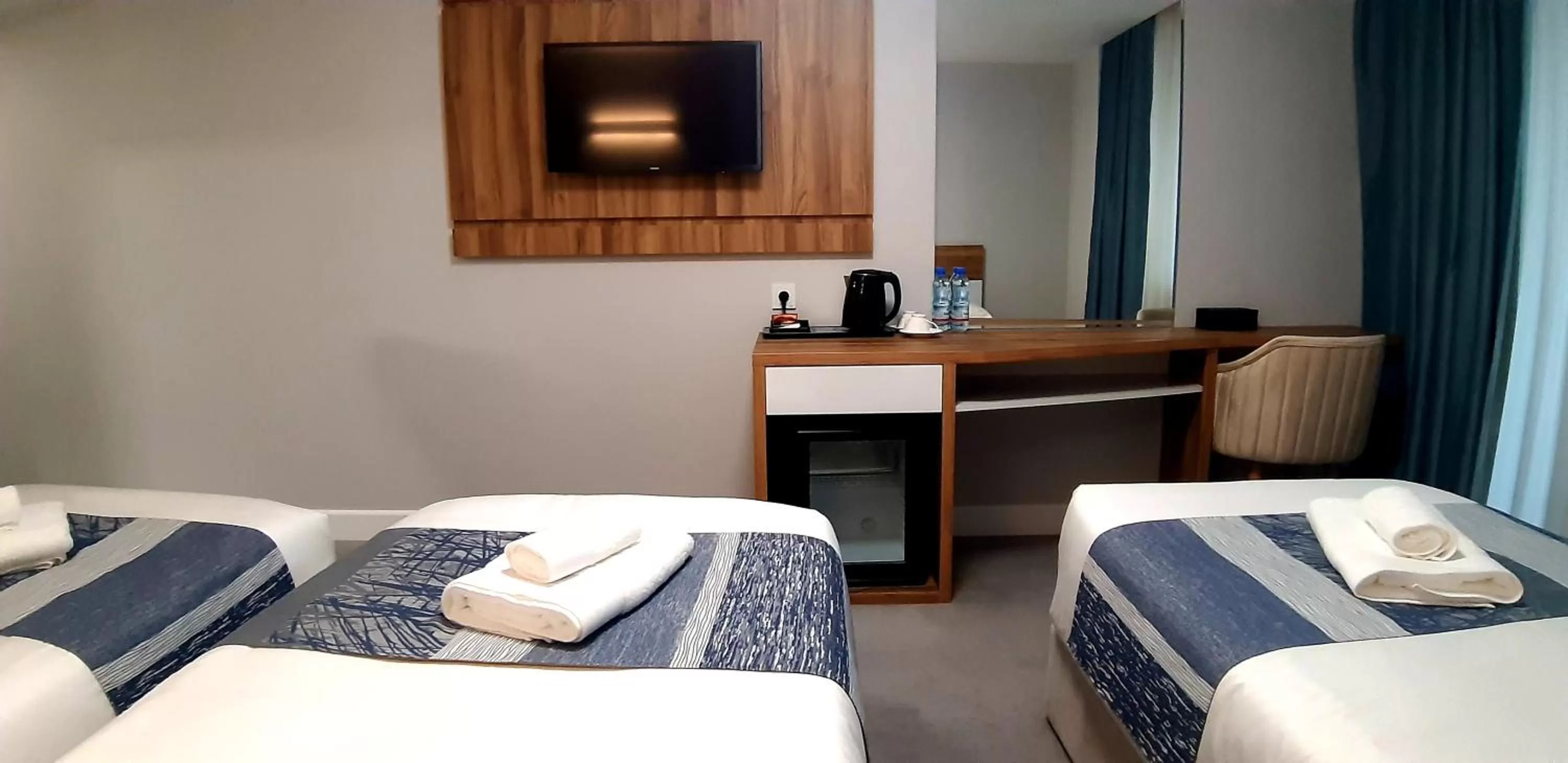 Bedroom, Bed in Old Batumi Hotel