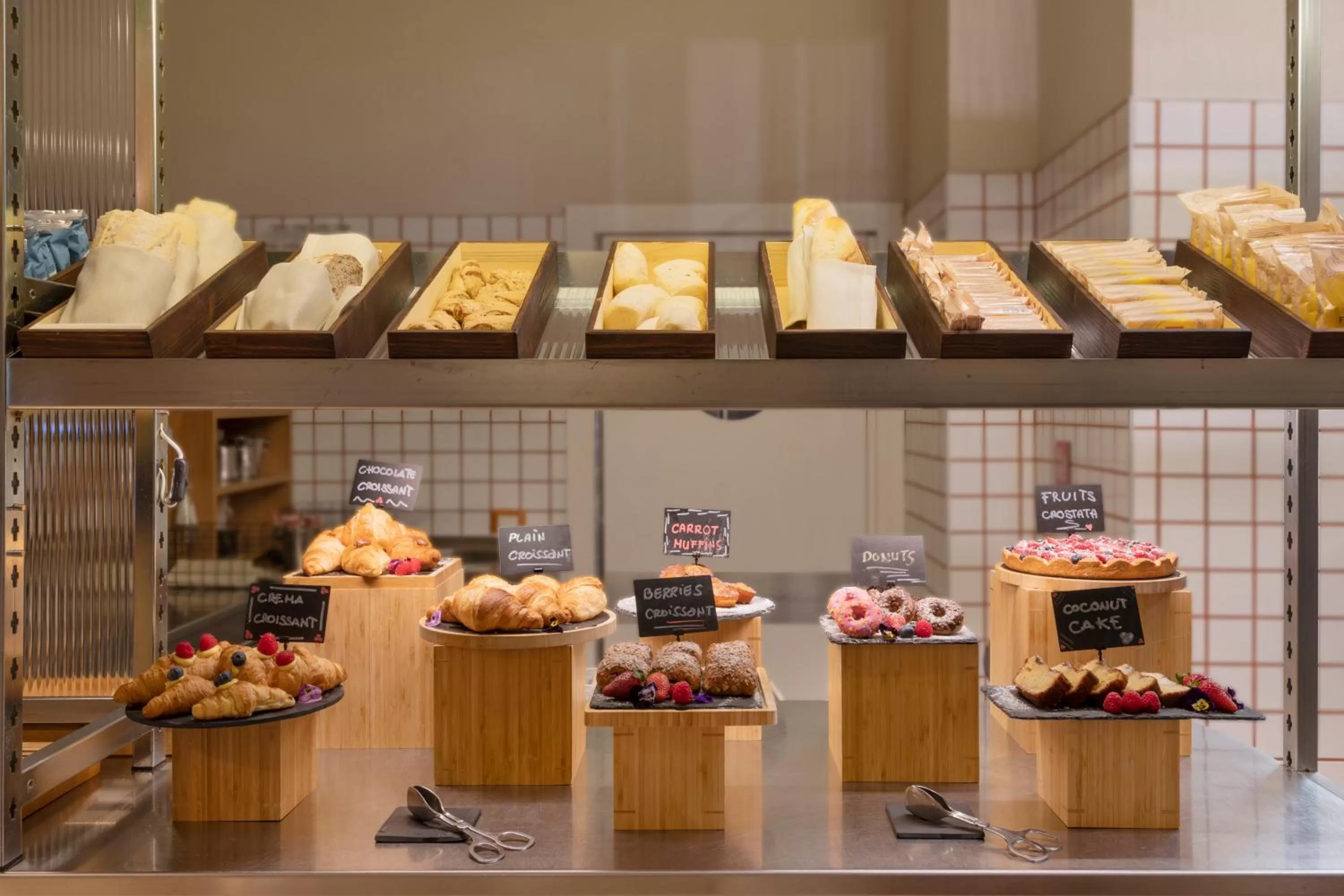 Breakfast in Room Mate Collection Giulia, Milan