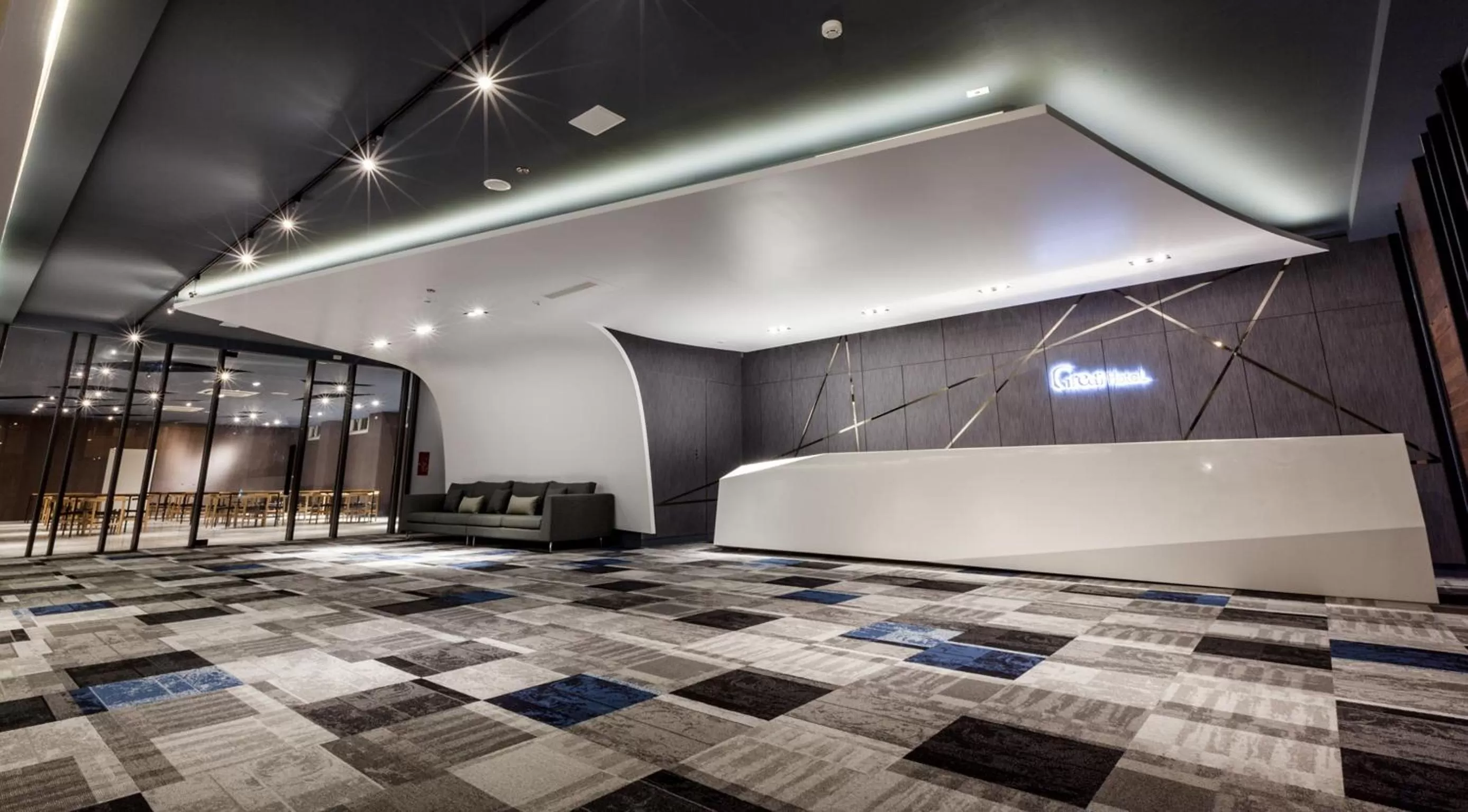 Lobby or reception in Green Hotel