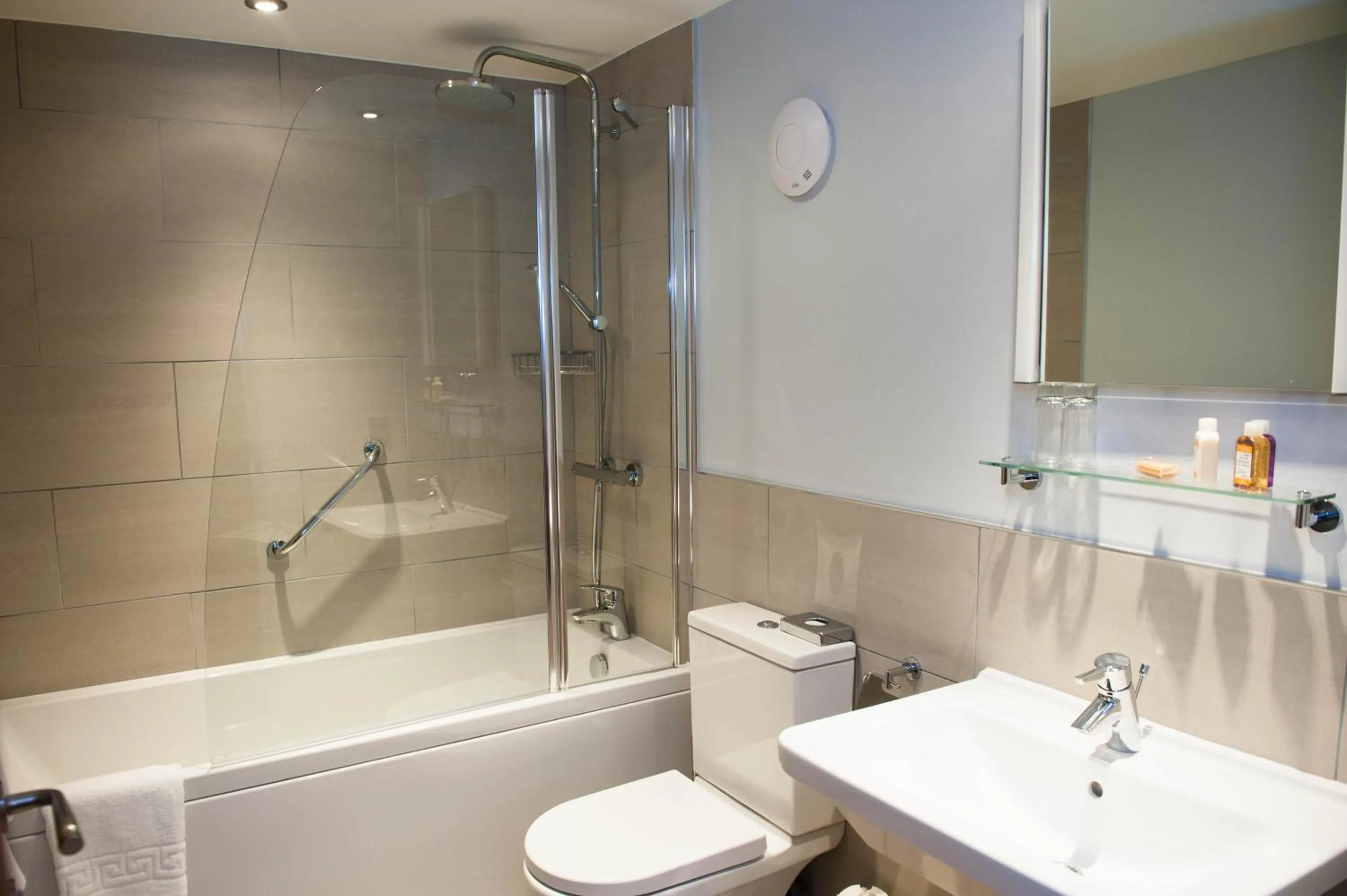 Bathroom in Smiths At Gretna Green Hotel