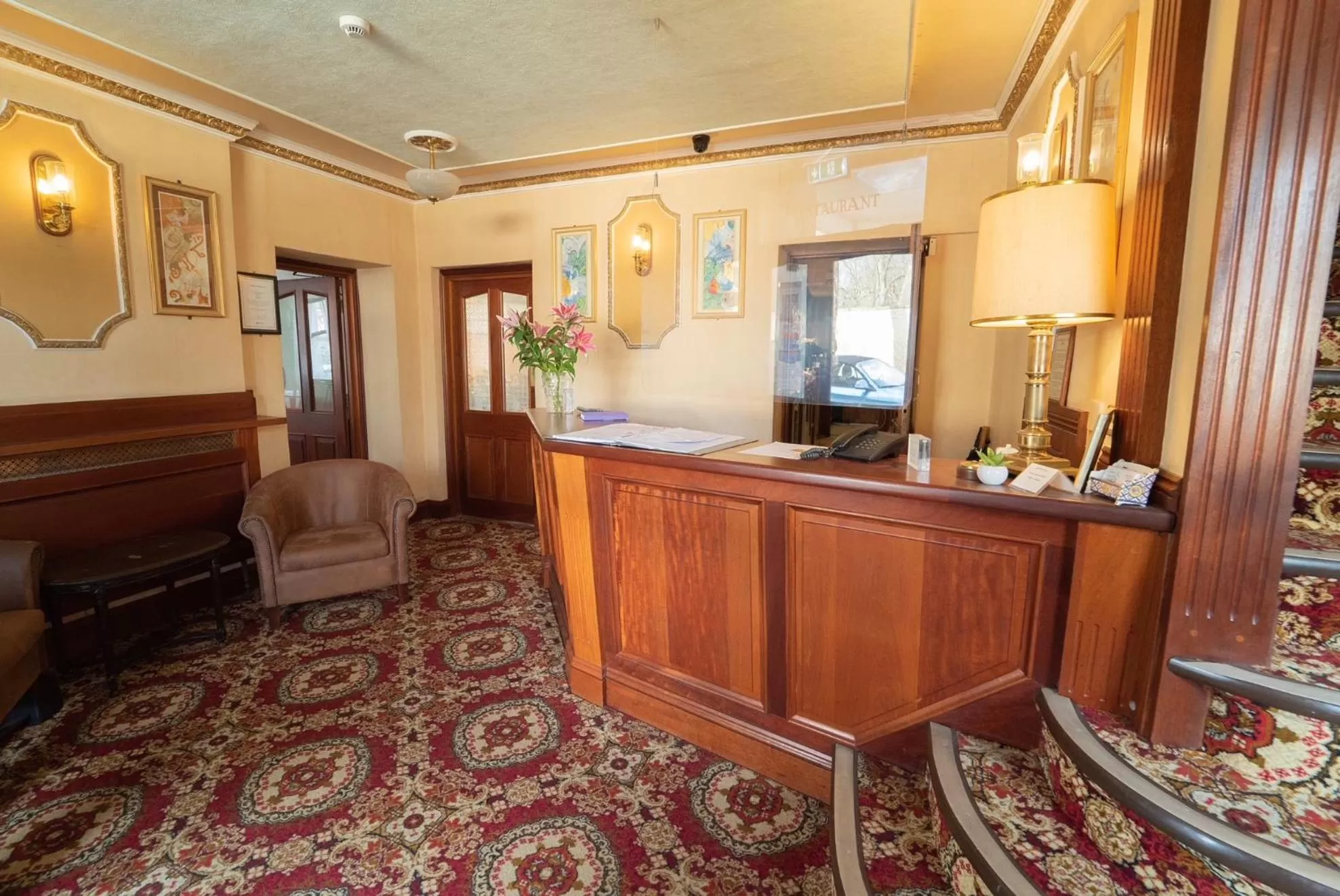 Lobby or reception in Littlebury Hotel